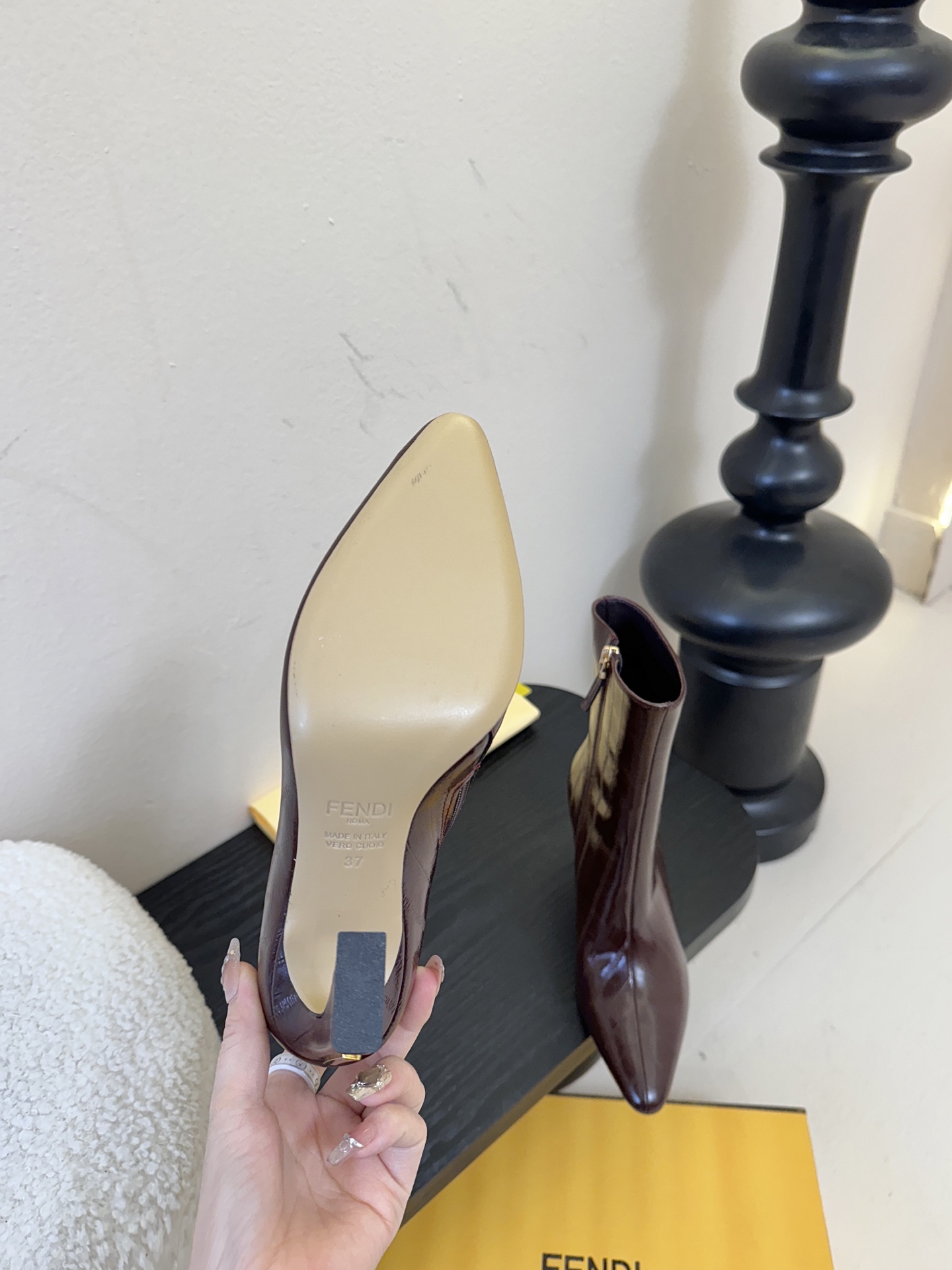 FENDI芬迪 25新切尔西短靴短靴 YYDS→_→FD又出美靴啦 经典FF老花高级特殊压印 开模原版分