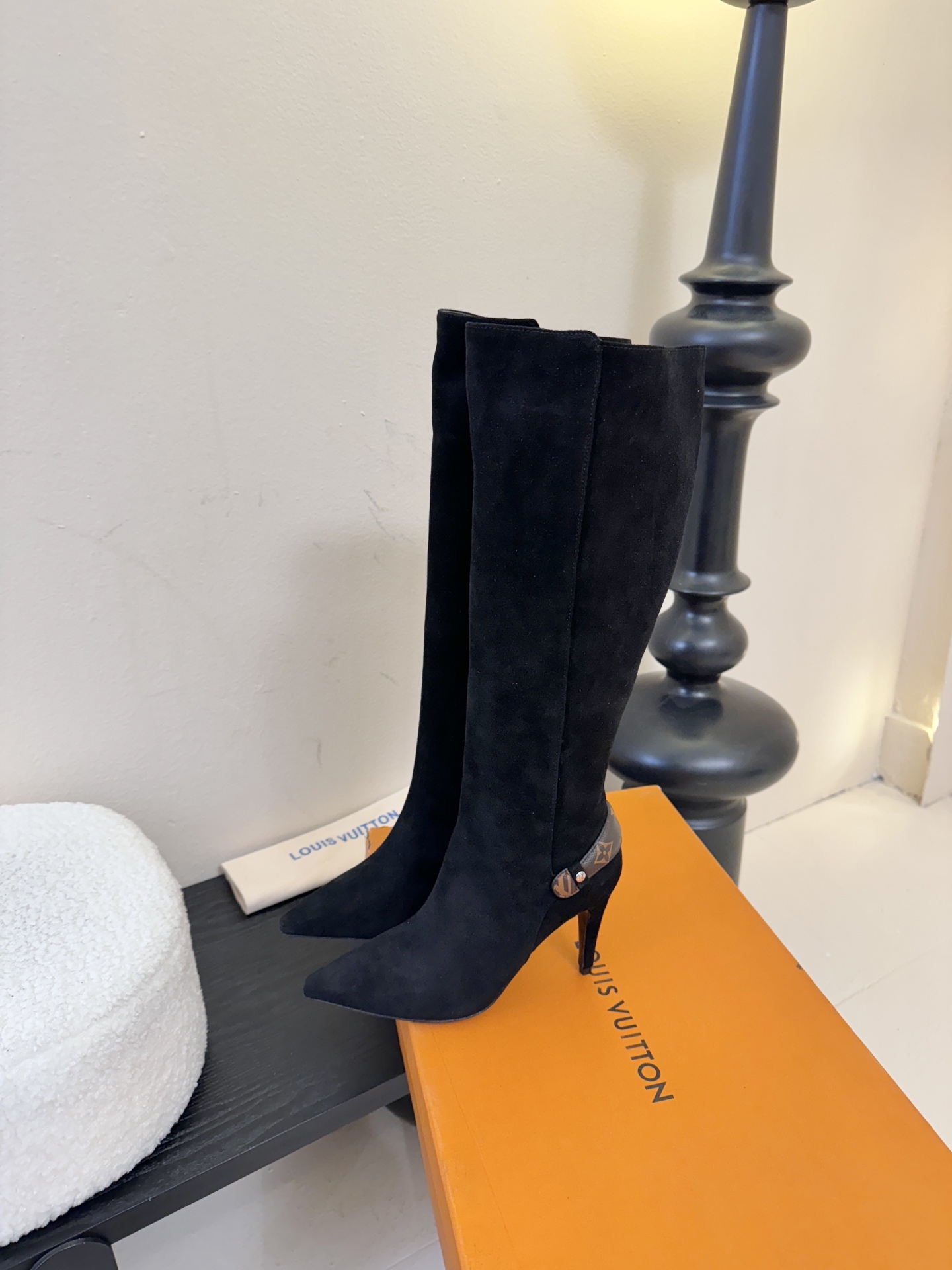 L驴家靴子系列推出 🔥最高端版本‼️1：1复制颜色高雅， 原鞋开发楦型🆗 整体线条流畅 按原版扣件开发 