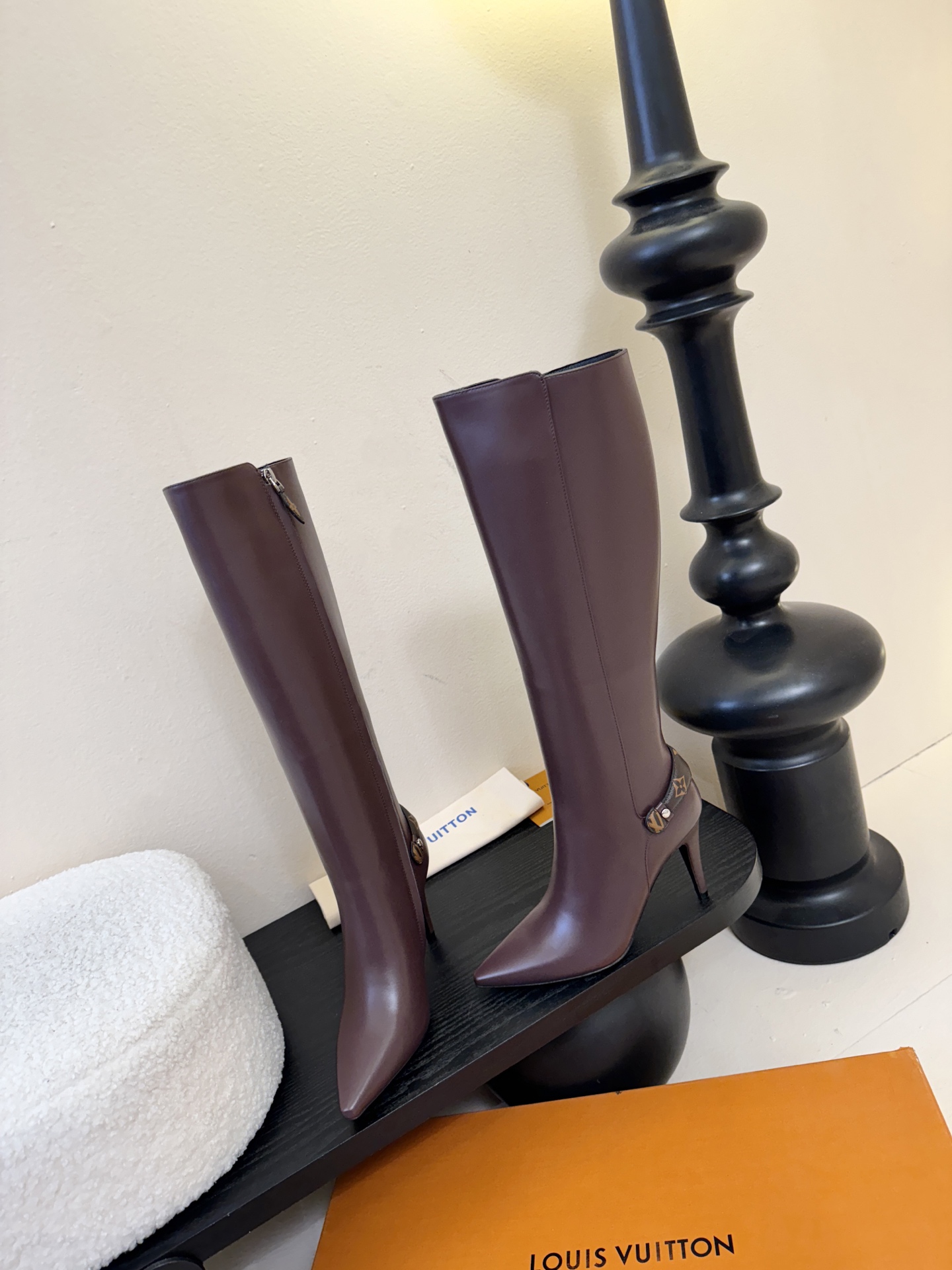 L驴家靴子系列推出 🔥最高端版本‼️1：1复制颜色高雅， 原鞋开发楦型🆗 整体线条流畅 按原版扣件开发 