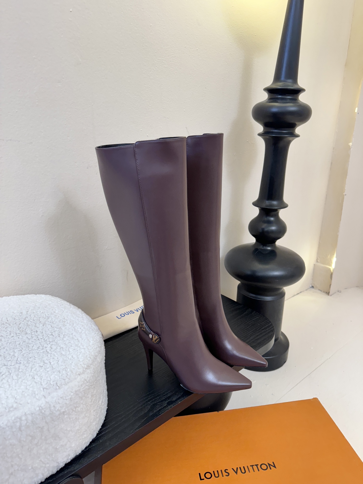 L驴家靴子系列推出 🔥最高端版本‼️1：1复制颜色高雅， 原鞋开发楦型🆗 整体线条流畅 按原版扣件开发 