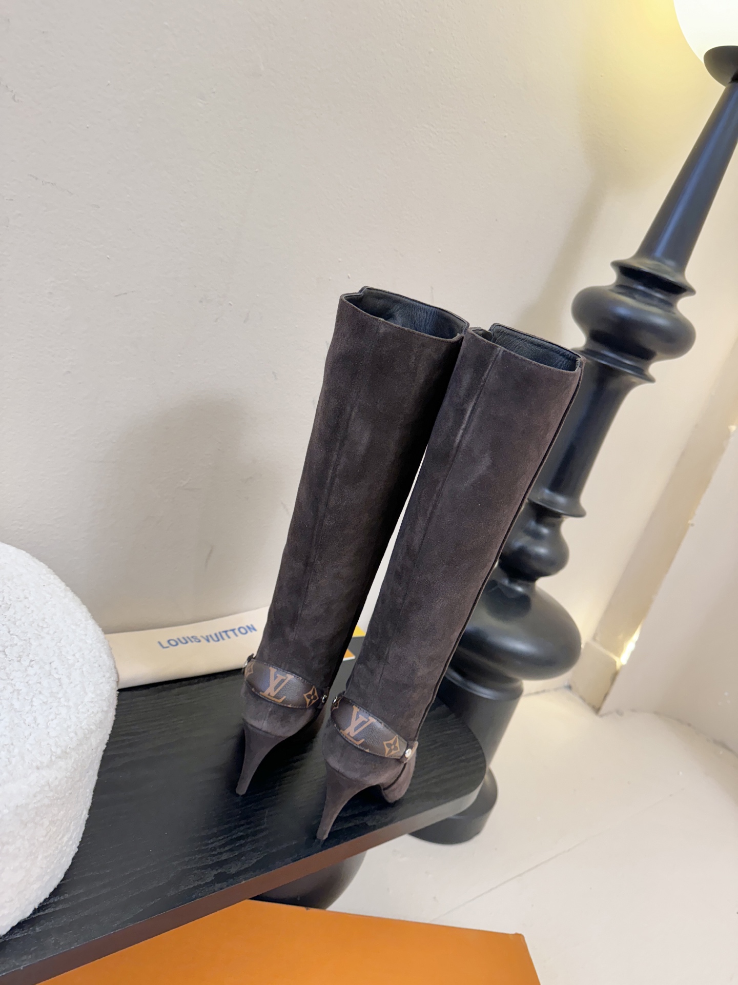 L驴家靴子系列推出 🔥最高端版本‼️1：1复制颜色高雅， 原鞋开发楦型🆗 整体线条流畅 按原版扣件开发 