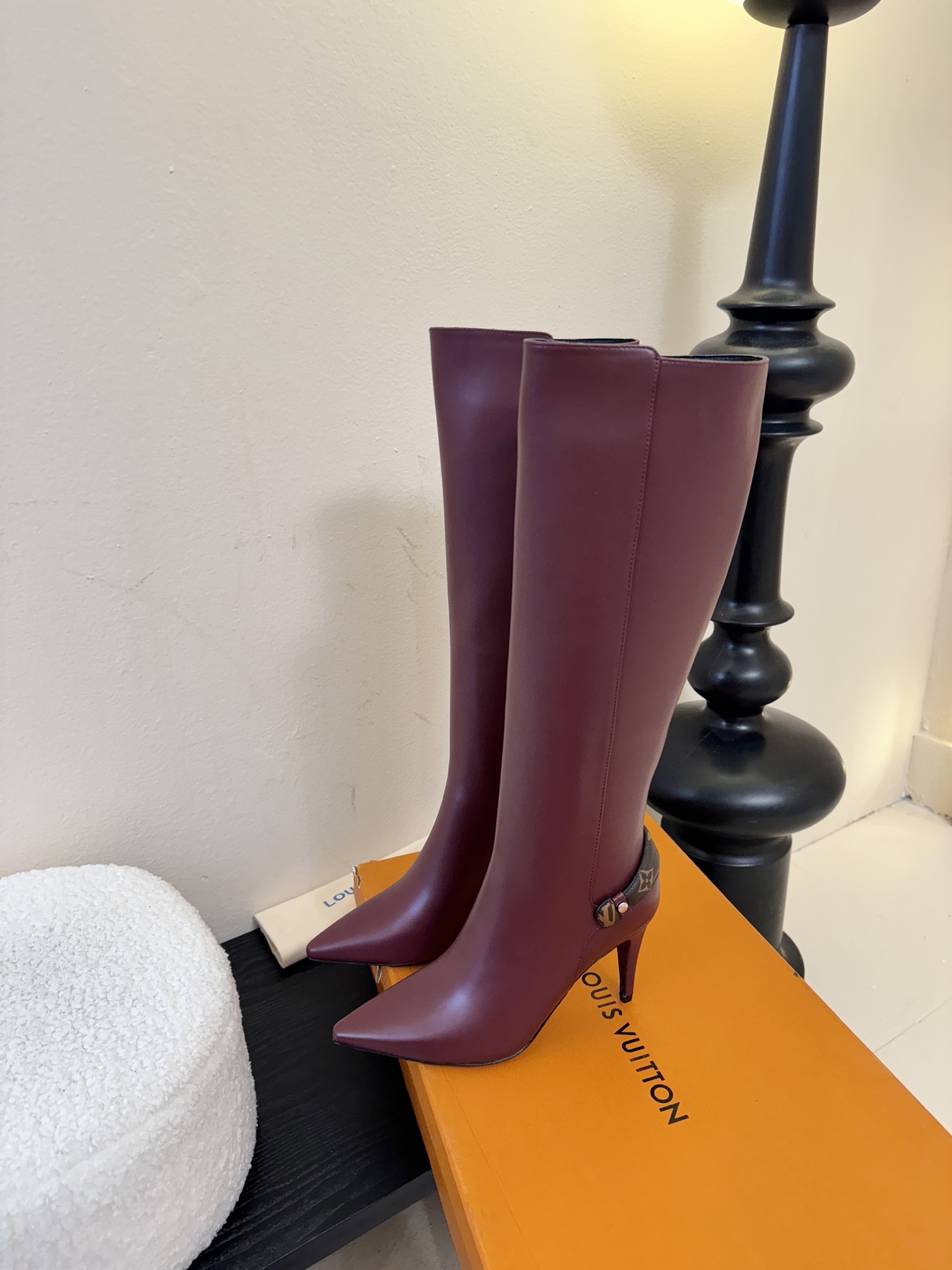 L驴家靴子系列推出 🔥最高端版本‼️1：1复制颜色高雅， 原鞋开发楦型🆗 整体线条流畅 按原版扣件开发 