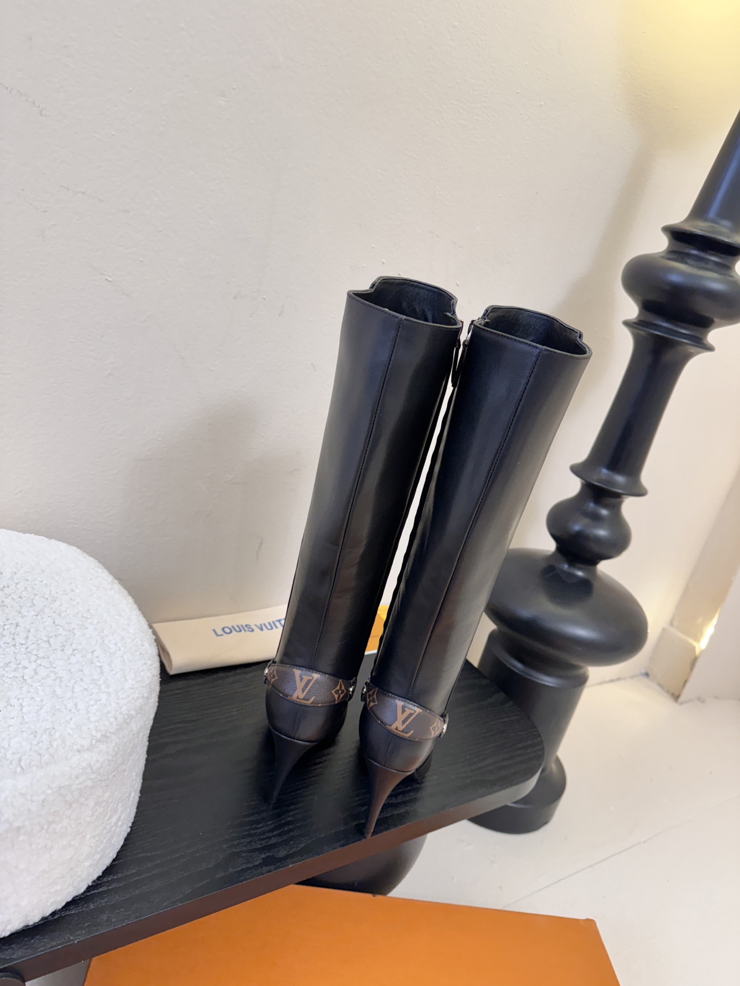 L驴家靴子系列推出 🔥最高端版本‼️1：1复制颜色高雅， 原鞋开发楦型🆗 整体线条流畅 按原版扣件开发 