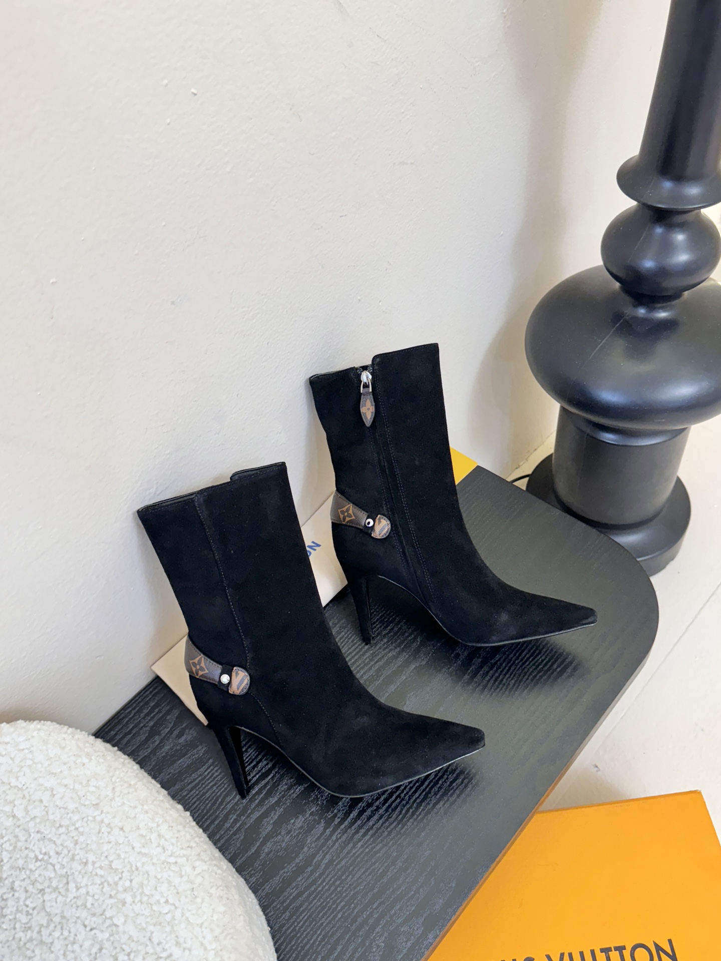 L驴家靴子系列推出 🔥最高端版本‼️1：1复制颜色高雅， 原鞋开发楦型🆗 整体线条流畅 按原版扣件开发 