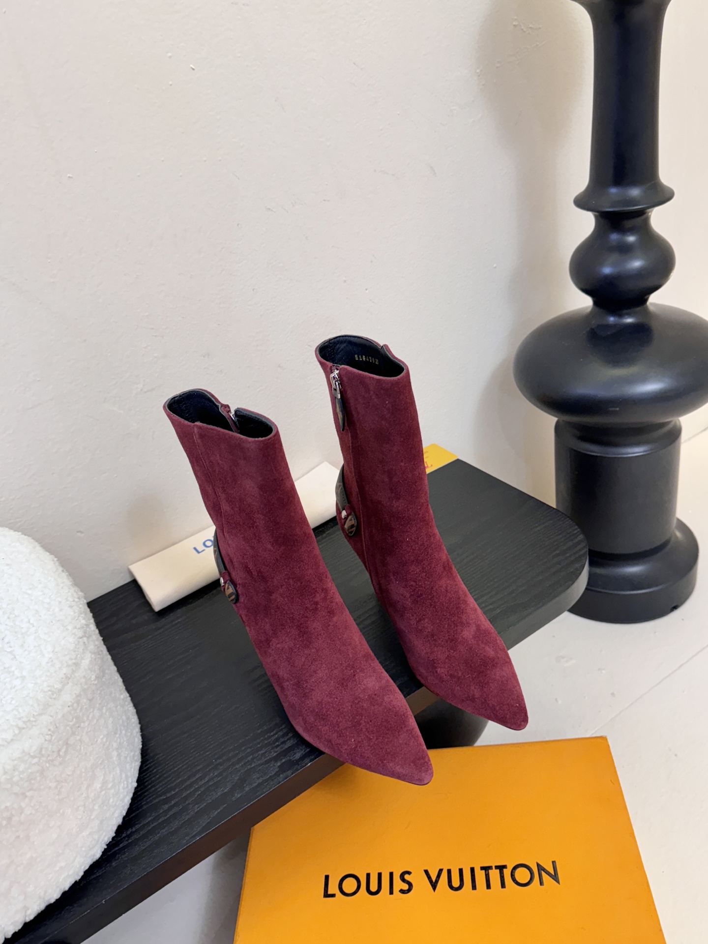 L驴家靴子系列推出 🔥最高端版本‼️1：1复制颜色高雅， 原鞋开发楦型🆗 整体线条流畅 按原版扣件开发 