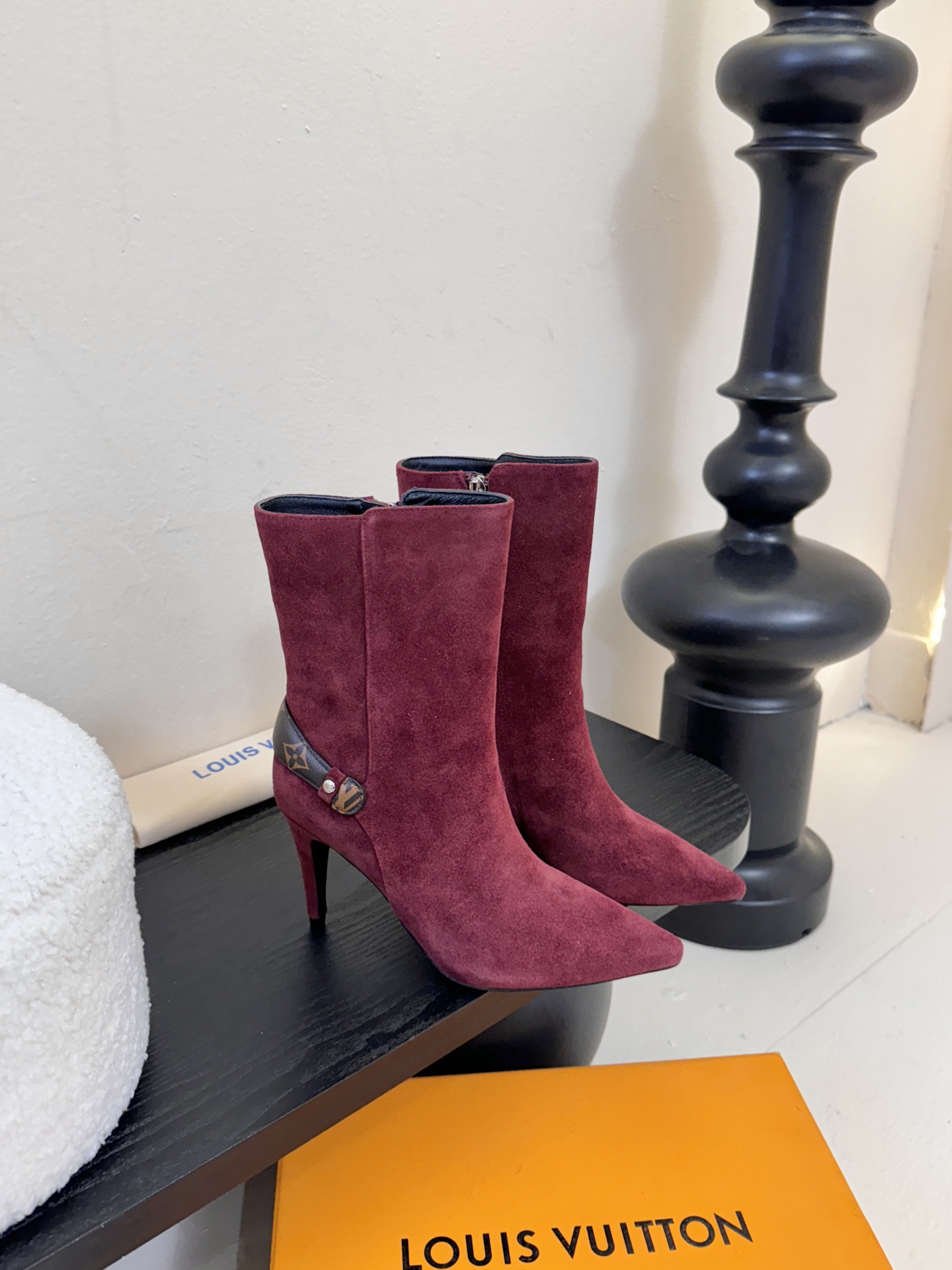 L驴家靴子系列推出 🔥最高端版本‼️1：1复制颜色高雅， 原鞋开发楦型🆗 整体线条流畅 按原版扣件开发 