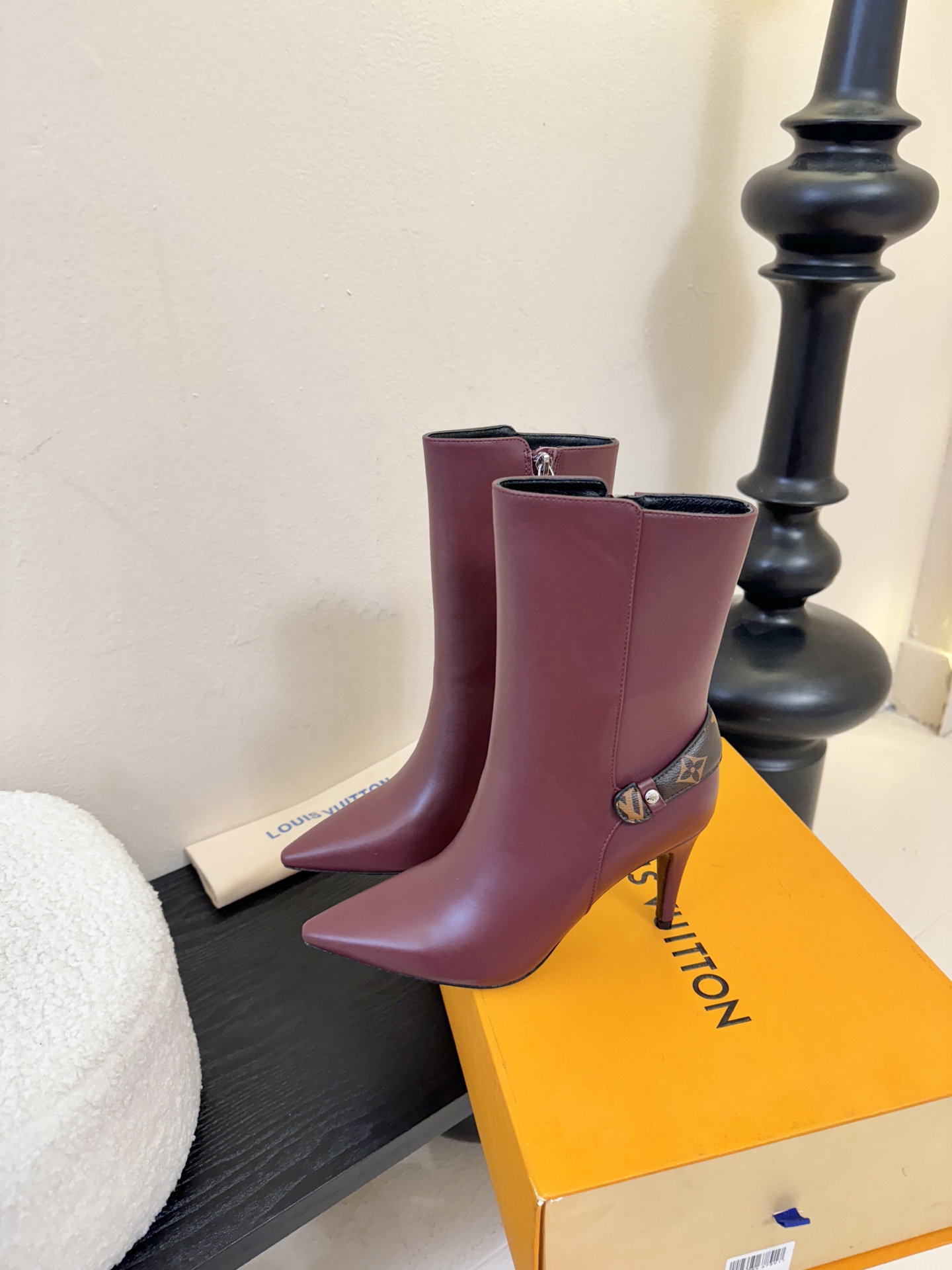 L驴家靴子系列推出 🔥最高端版本‼️1：1复制颜色高雅， 原鞋开发楦型🆗 整体线条流畅 按原版扣件开发 