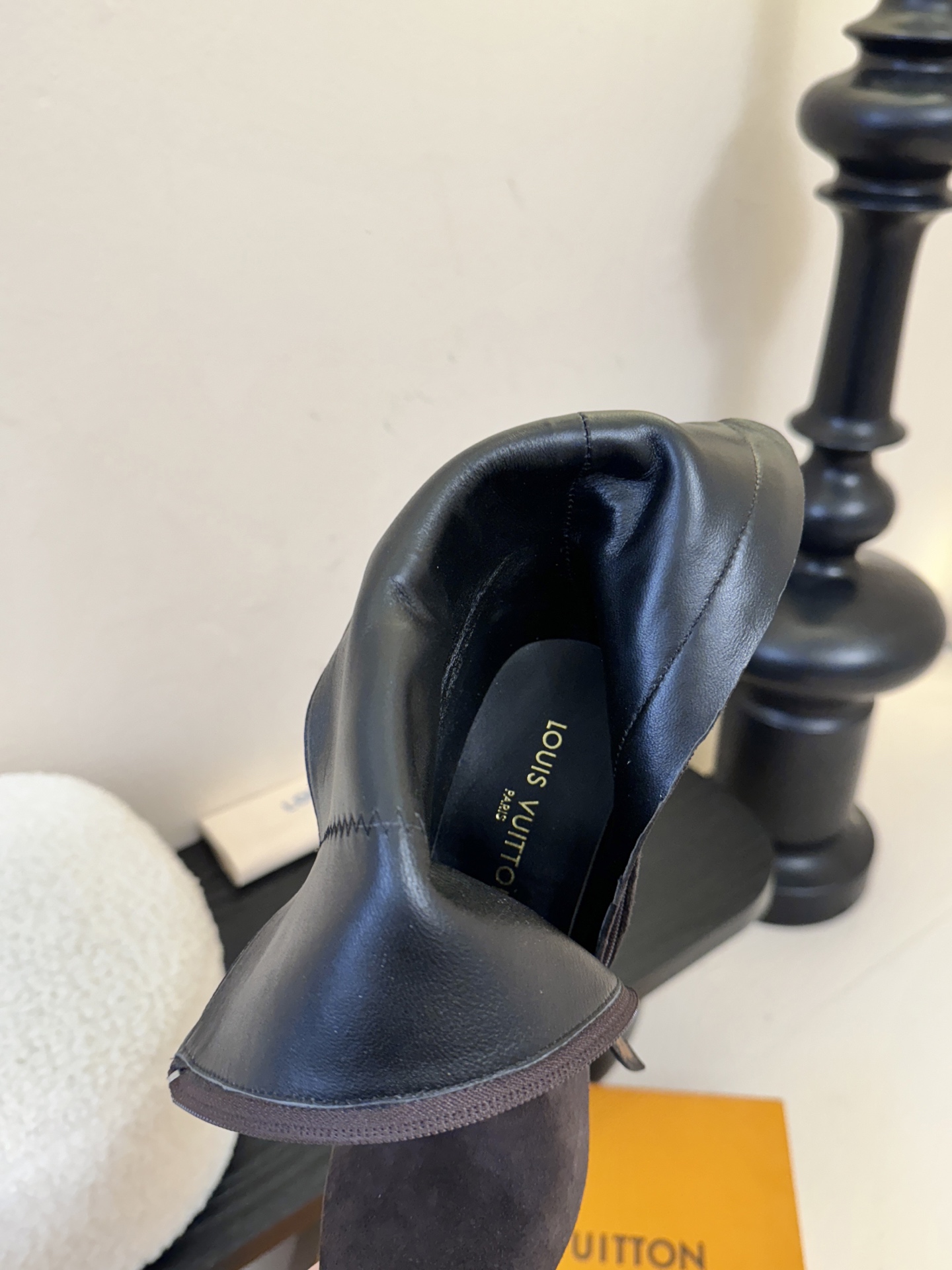 L驴家靴子系列推出 🔥最高端版本‼️1：1复制颜色高雅， 原鞋开发楦型🆗 整体线条流畅 按原版扣件开发 