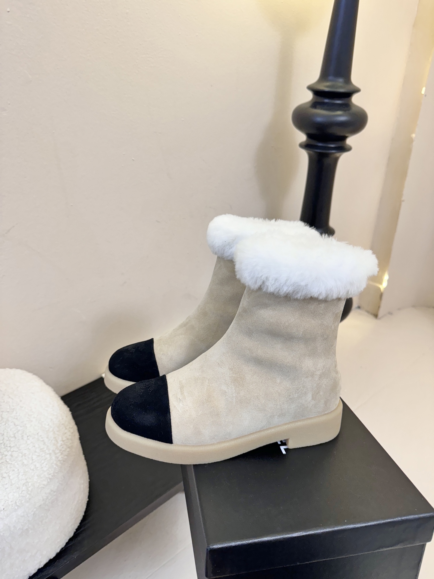 CHANEL香奈儿*小香秋冬新款雪地靴骑士靴库靴切尔西靴真的是帅气时尚的代表马丁靴骑士靴靴筒Chanel