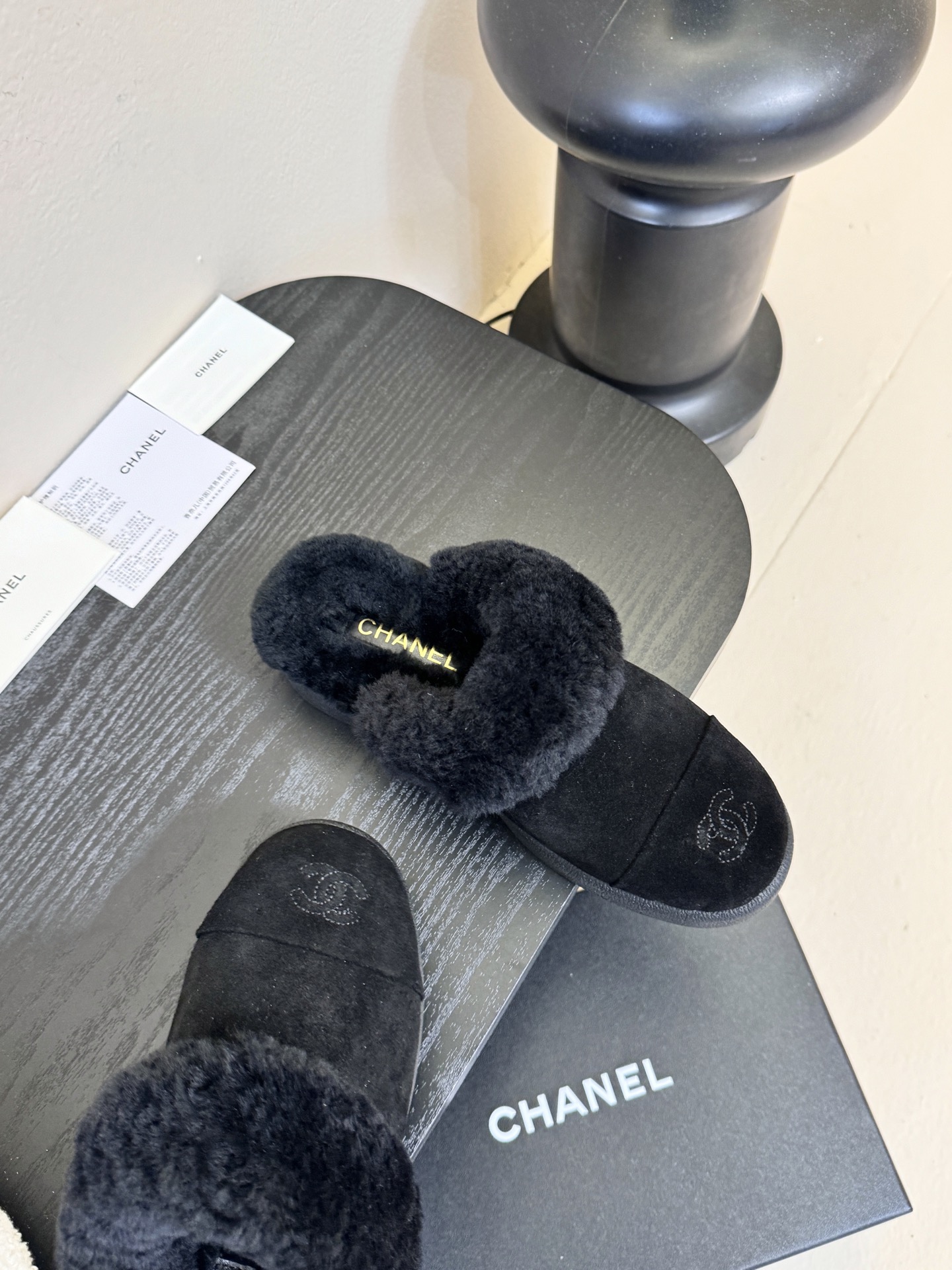 CHANEL香奈儿*小香秋冬拖鞋新款雪地靴骑士靴库靴切尔西靴真的是帅气时尚的代表马丁靴骑士靴靴筒Chan