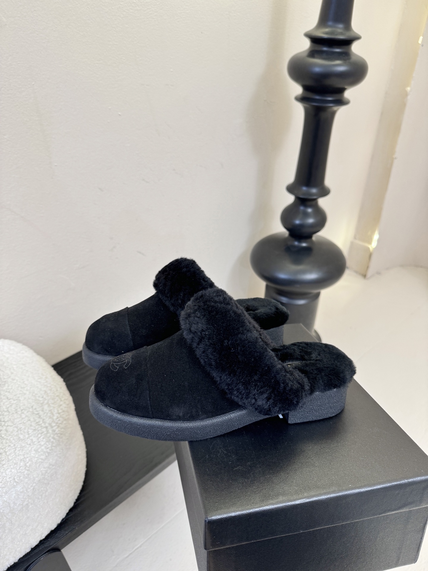 CHANEL香奈儿*小香秋冬拖鞋新款雪地靴骑士靴库靴切尔西靴真的是帅气时尚的代表马丁靴骑士靴靴筒Chan