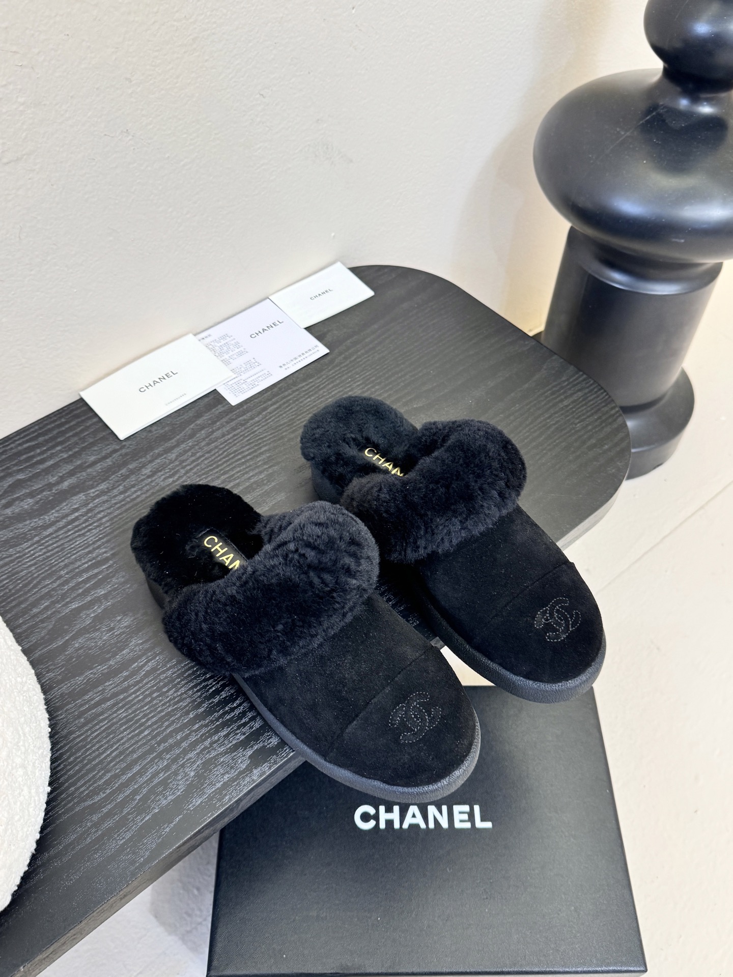 CHANEL香奈儿*小香秋冬拖鞋新款雪地靴骑士靴库靴切尔西靴真的是帅气时尚的代表马丁靴骑士靴靴筒Chan