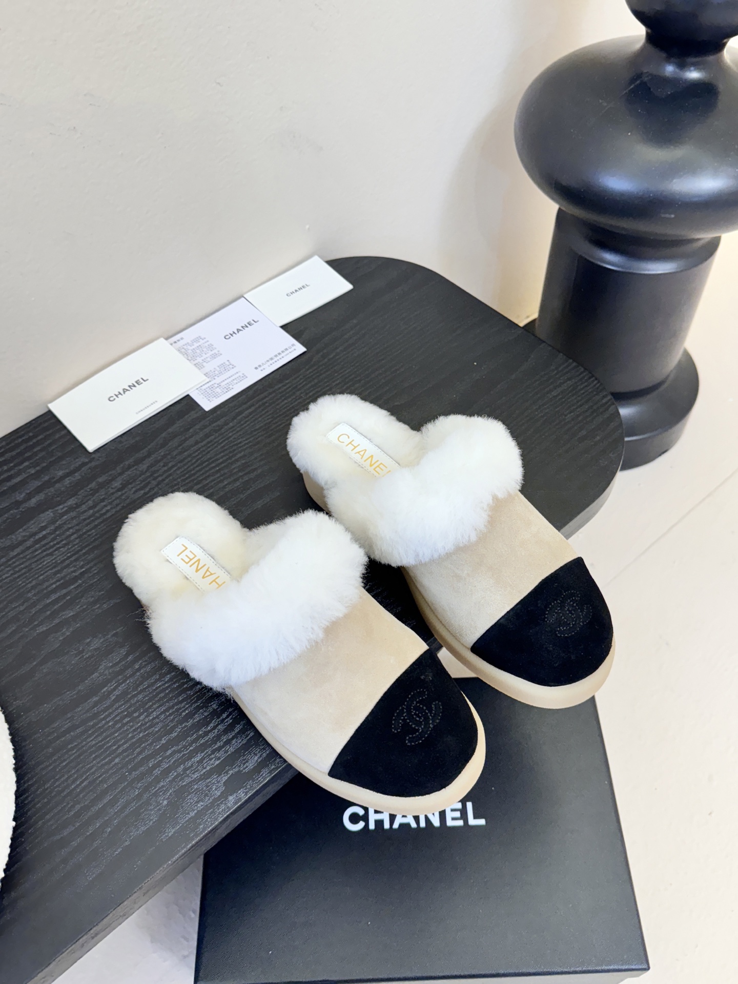 CHANEL香奈儿*小香秋冬拖鞋新款雪地靴骑士靴库靴切尔西靴真的是帅气时尚的代表马丁靴骑士靴靴筒Chan