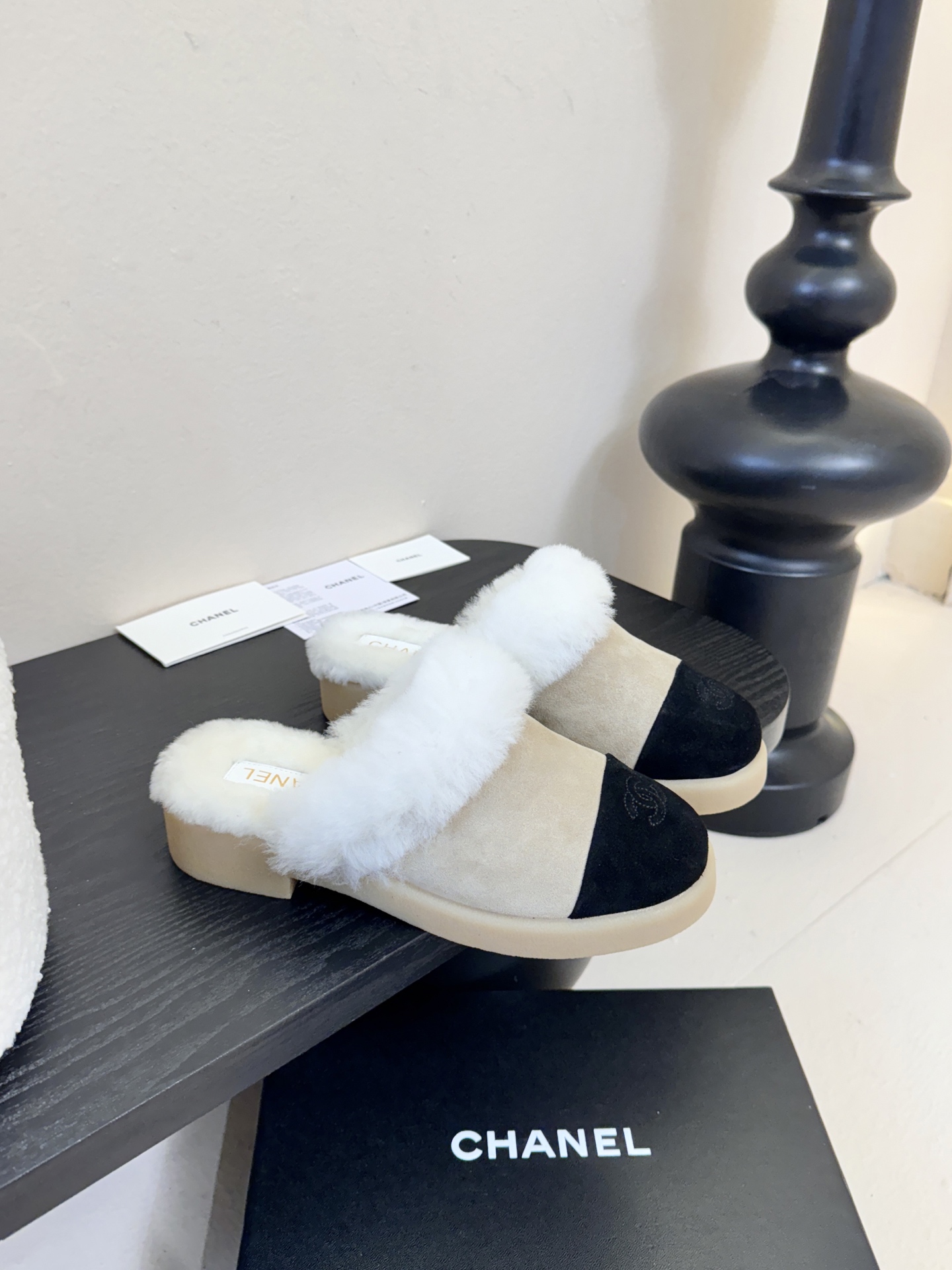 CHANEL香奈儿*小香秋冬拖鞋新款雪地靴骑士靴库靴切尔西靴真的是帅气时尚的代表马丁靴骑士靴靴筒Chan