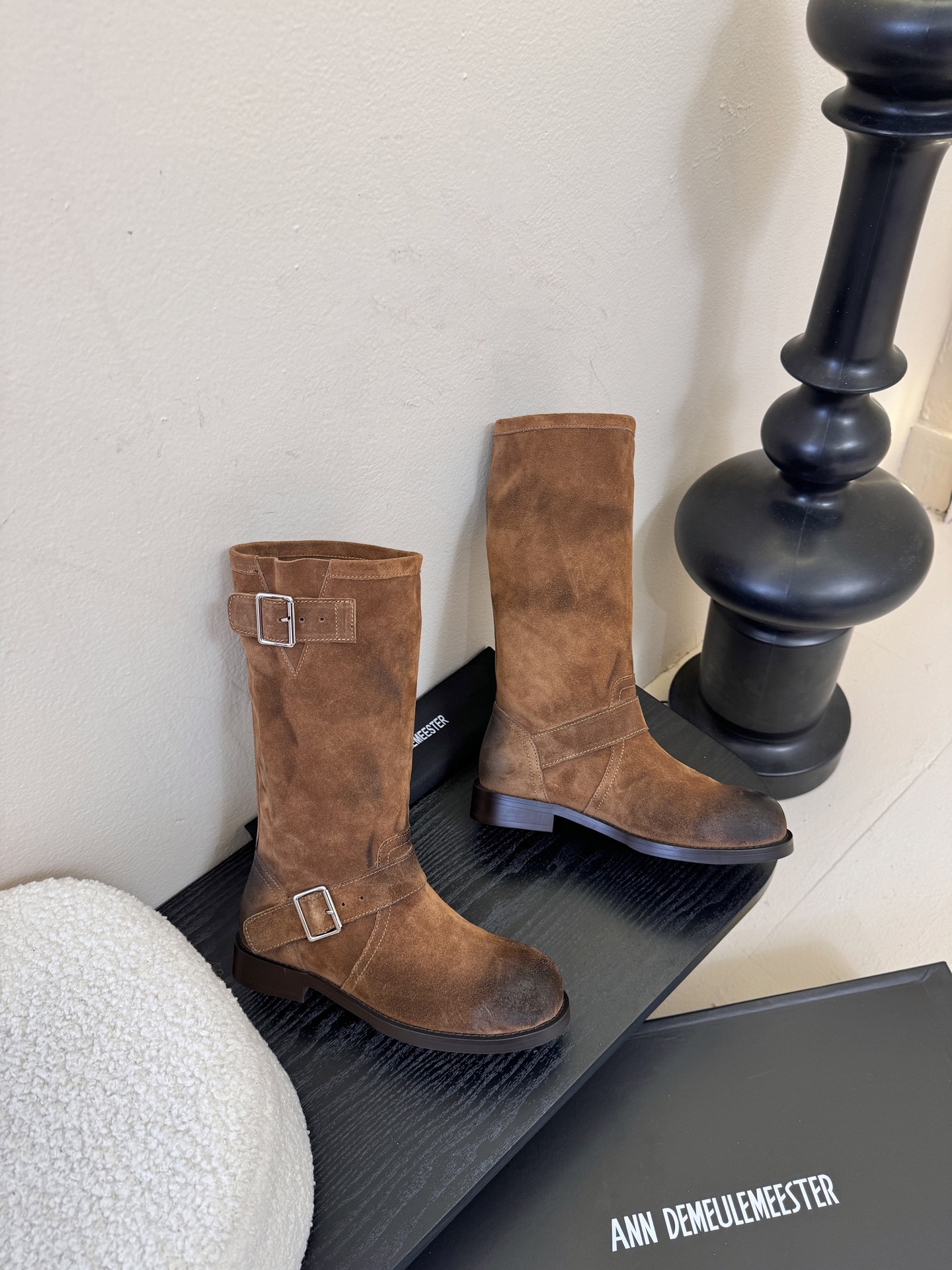 ANNAnn Demeulemeester 饰扣袢可拆设计及膝靴DEMEULEMEESTE😍秋冬系列款骑