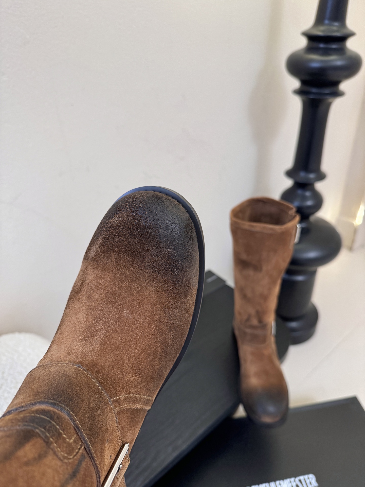 ANNAnn Demeulemeester 饰扣袢可拆设计及膝靴DEMEULEMEESTE😍秋冬系列款骑