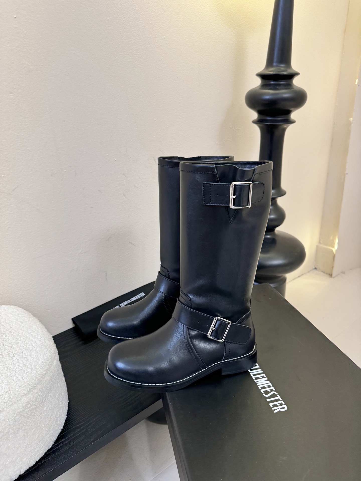 ANNAnn Demeulemeester 饰扣袢可拆设计及膝靴DEMEULEMEESTE😍秋冬系列款骑