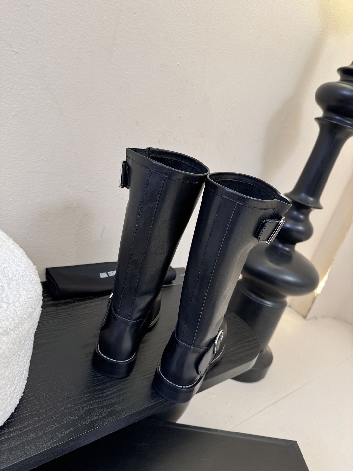 ANNAnn Demeulemeester 饰扣袢可拆设计及膝靴DEMEULEMEESTE😍秋冬系列款骑