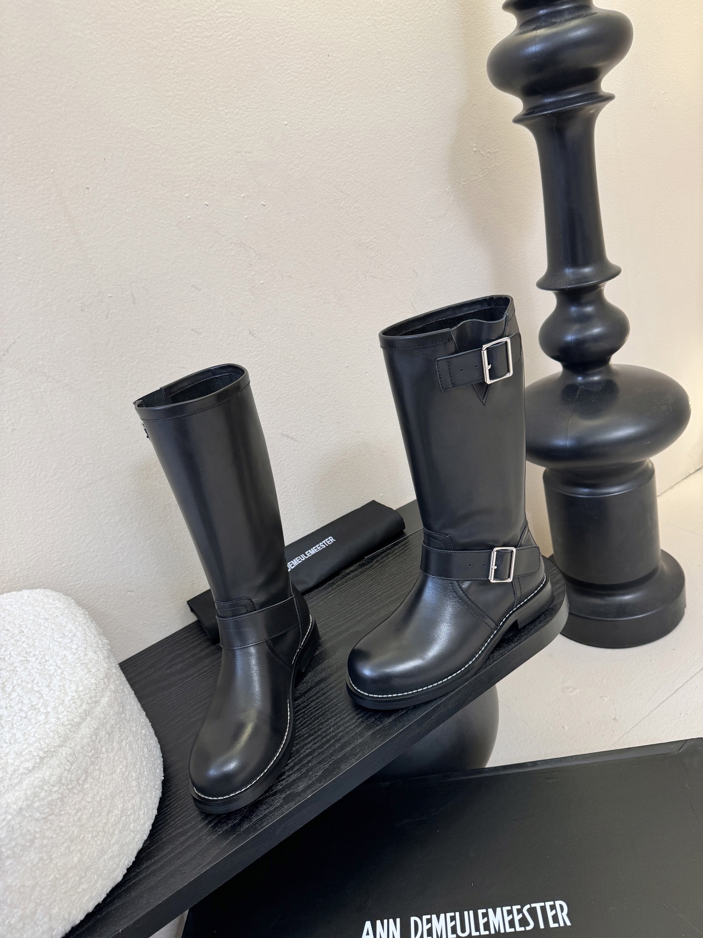 ANNAnn Demeulemeester 饰扣袢可拆设计及膝靴DEMEULEMEESTE😍秋冬系列款骑
