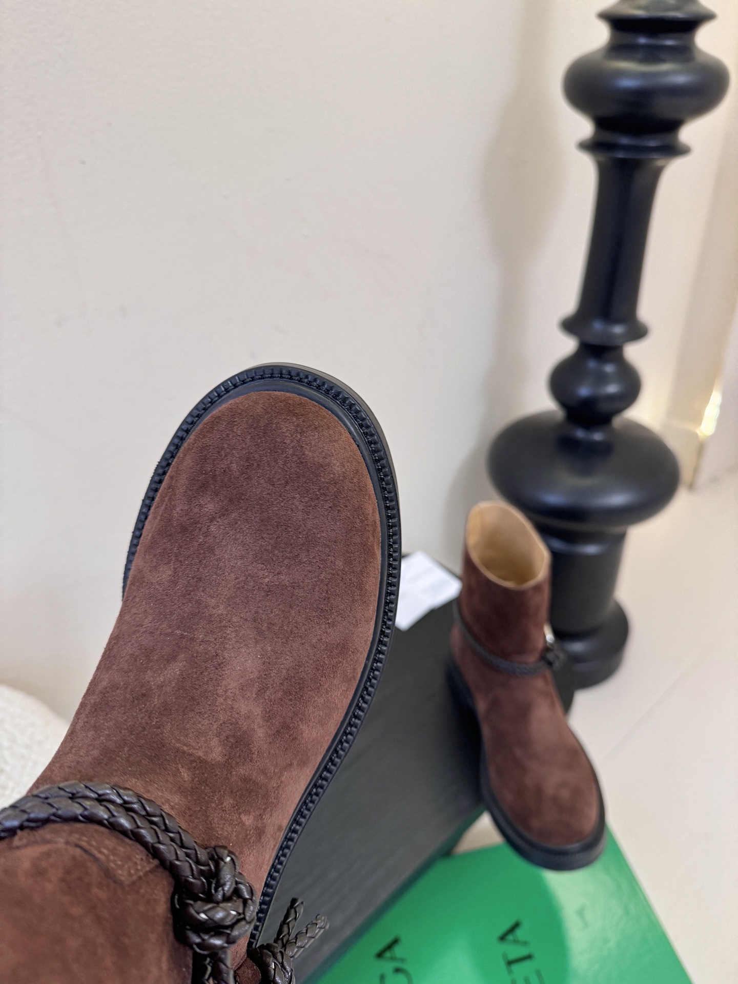 长靴短靴Bottega Veneta BV一脚蹬时尚 短靴 骑士靴太酷了 一眼就爱上，这双绳结靴必须锁死