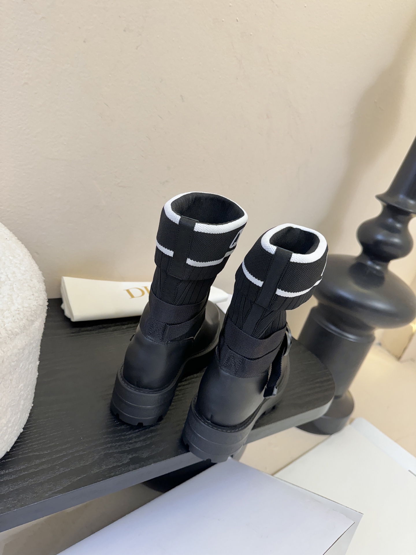 -顶级品质（配高档飞机盒✈️）2025秋冬新款Dior迪奥D-Major 中筒靴 爆火🔥CD字母电绣针织