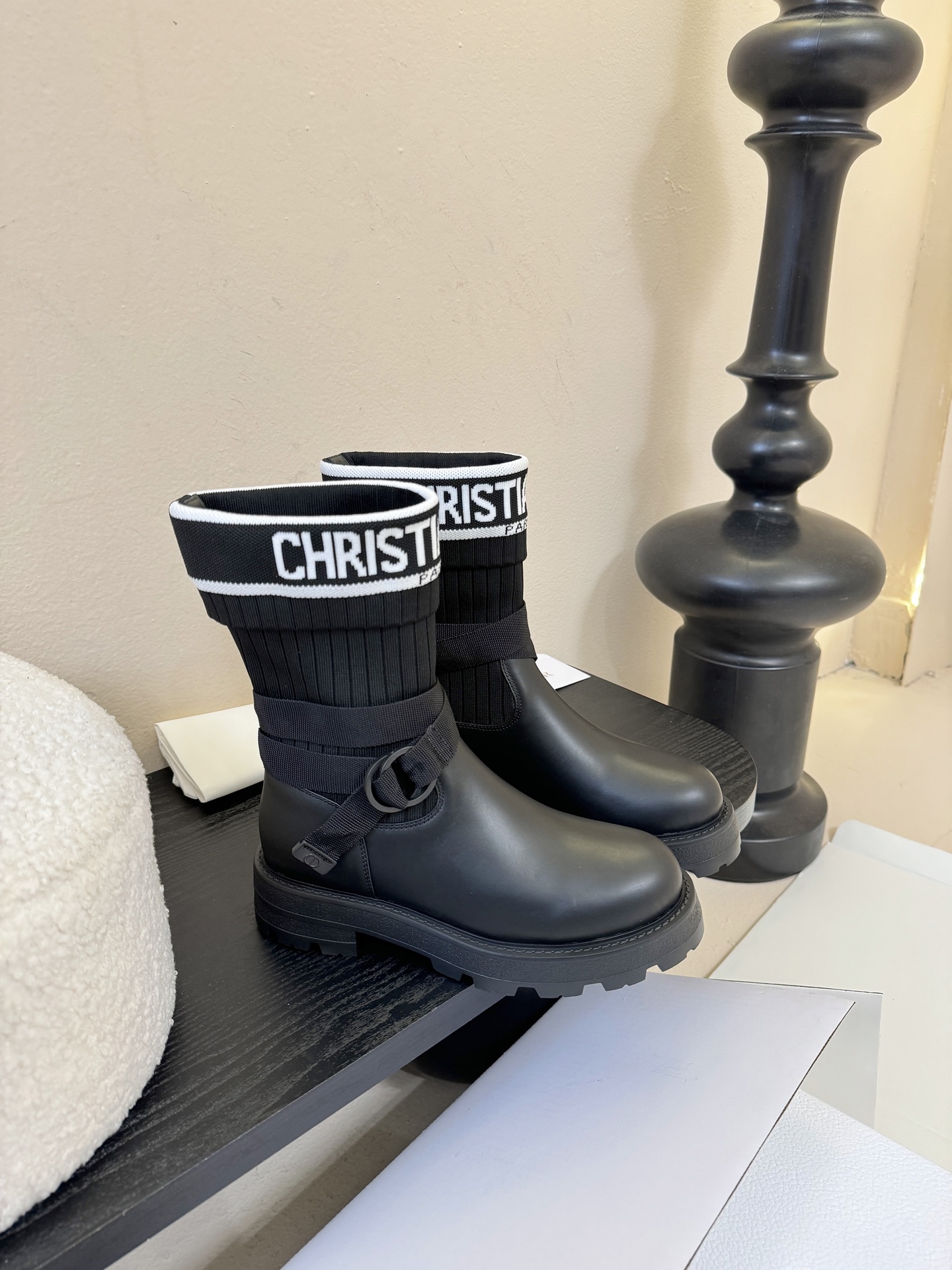 -顶级品质（配高档飞机盒✈️）2025秋冬新款Dior迪奥D-Major 中筒靴 爆火🔥CD字母电绣针织