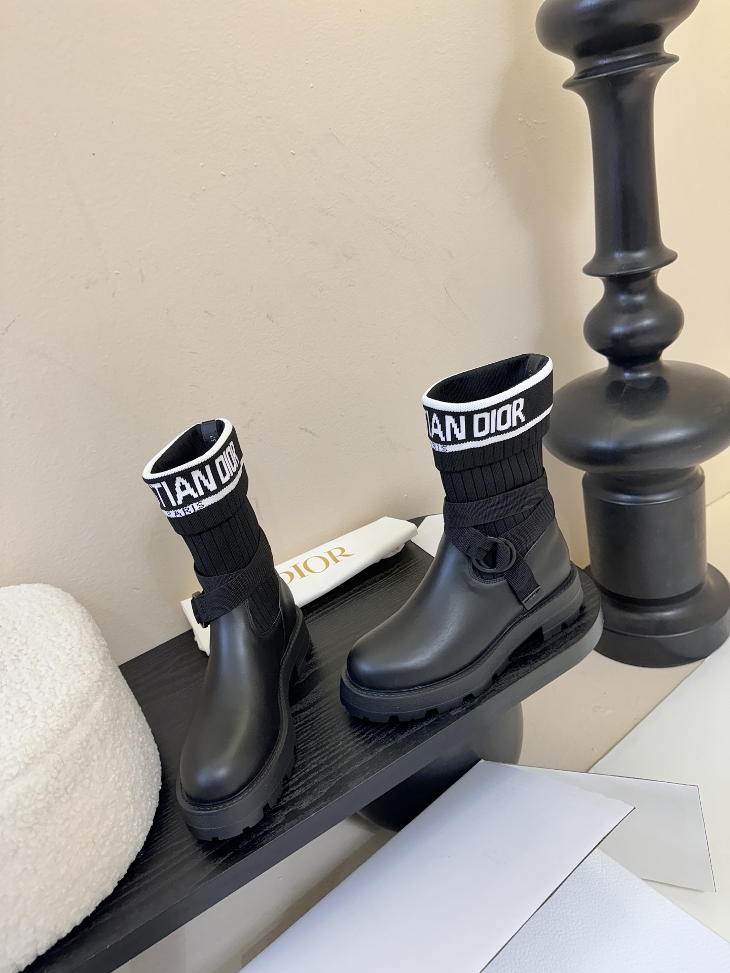 -顶级品质（配高档飞机盒✈️）2025秋冬新款Dior迪奥D-Major 中筒靴 爆火🔥CD字母电绣针织