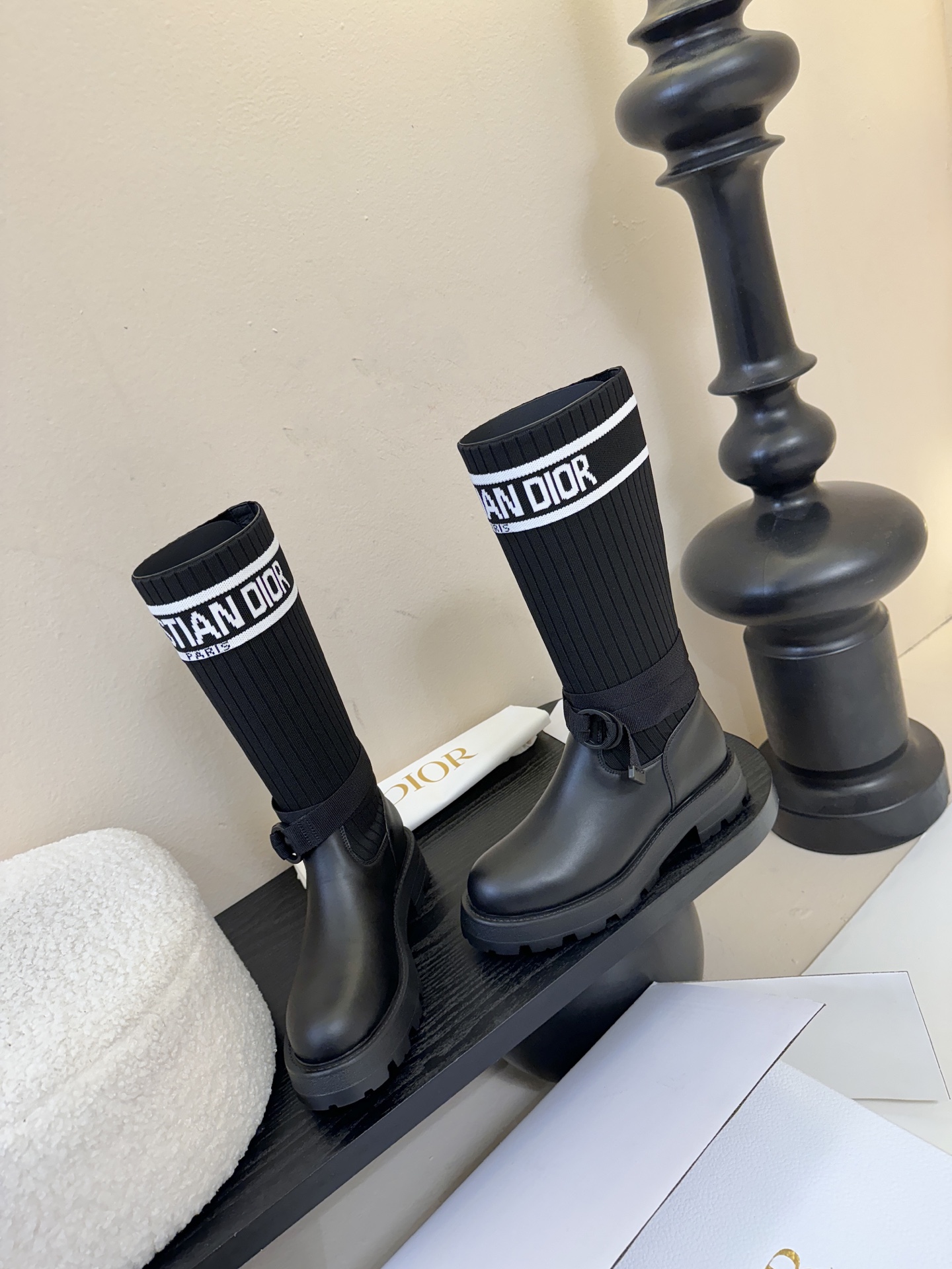 -顶级品质（配高档飞机盒✈️）2025秋冬新款Dior迪奥D-Major 中筒靴 爆火🔥CD字母电绣针织