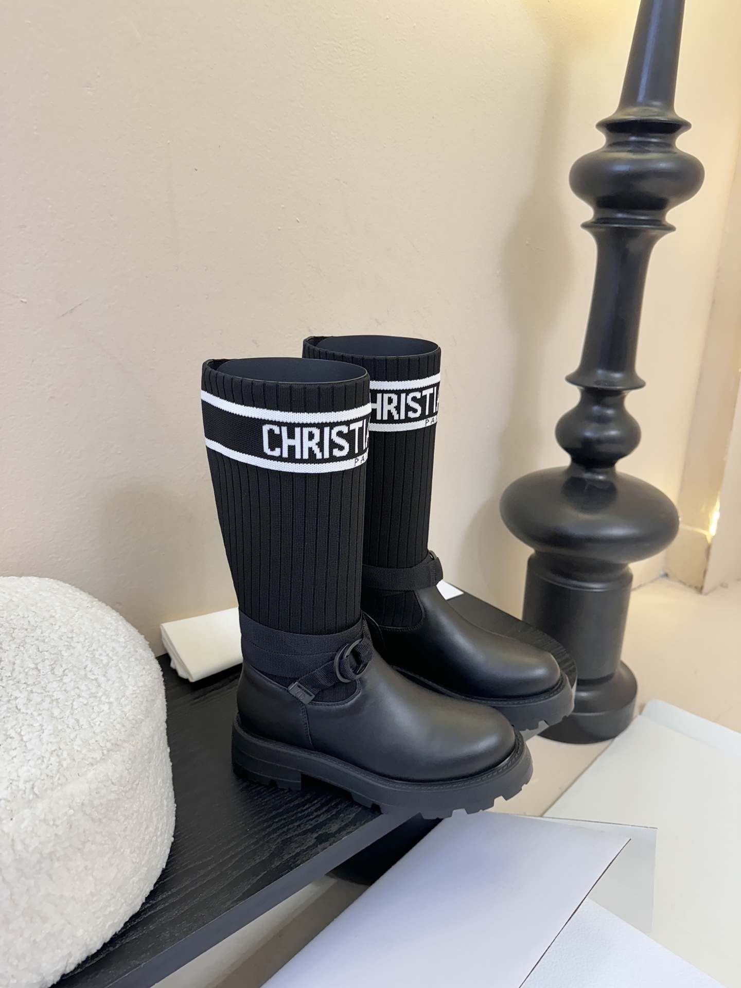 -顶级品质（配高档飞机盒✈️）2025秋冬新款Dior迪奥D-Major 中筒靴 爆火🔥CD字母电绣针织