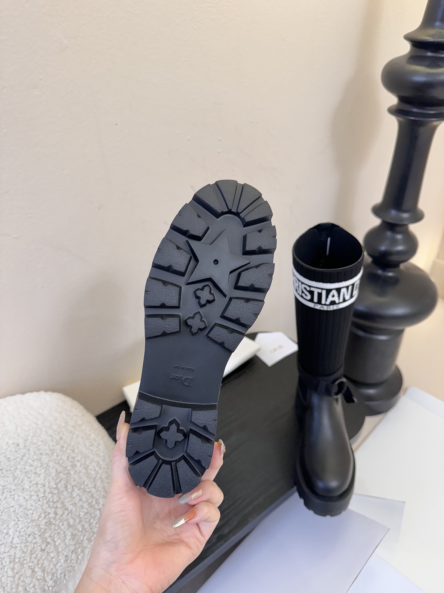 -顶级品质（配高档飞机盒✈️）2025秋冬新款Dior迪奥D-Major 中筒靴 爆火🔥CD字母电绣针织