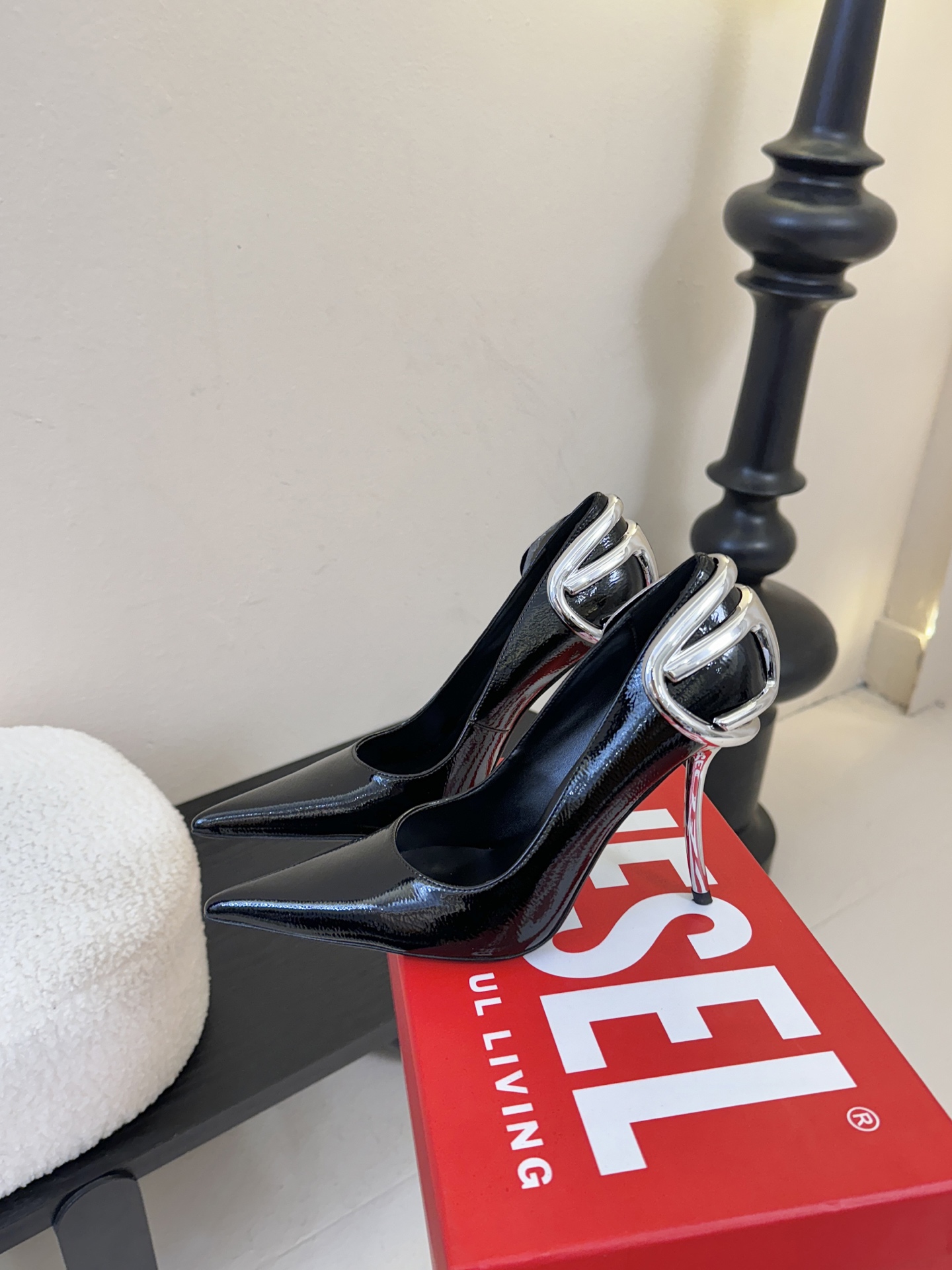 DIESEL很难不爱，好看到让我移不开眼睛时尚雷达疯狂预警❗DIESEL这波高跟鞋直接把“高级性感”焊在