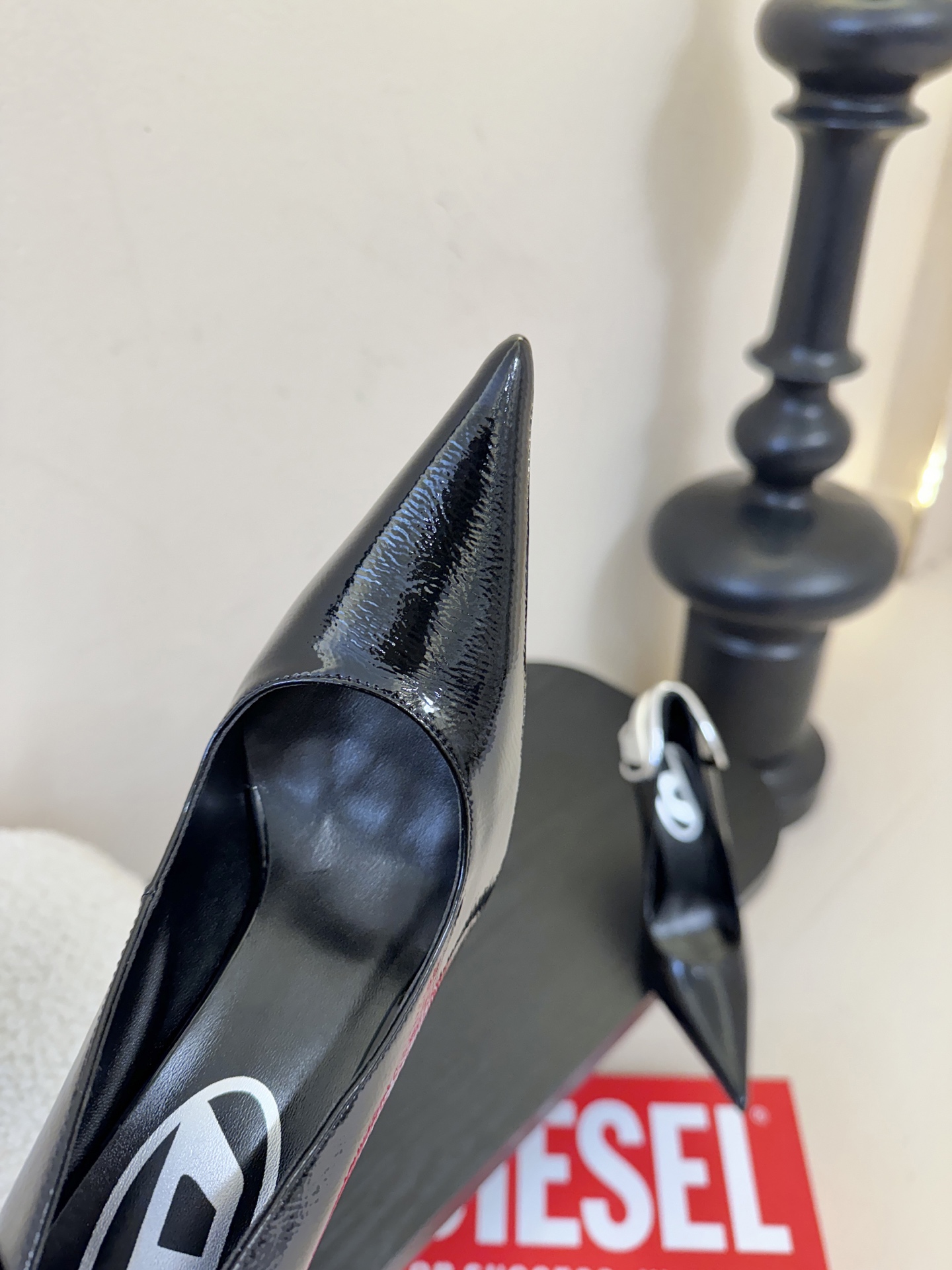 DIESEL很难不爱，好看到让我移不开眼睛时尚雷达疯狂预警❗DIESEL这波高跟鞋直接把“高级性感”焊在