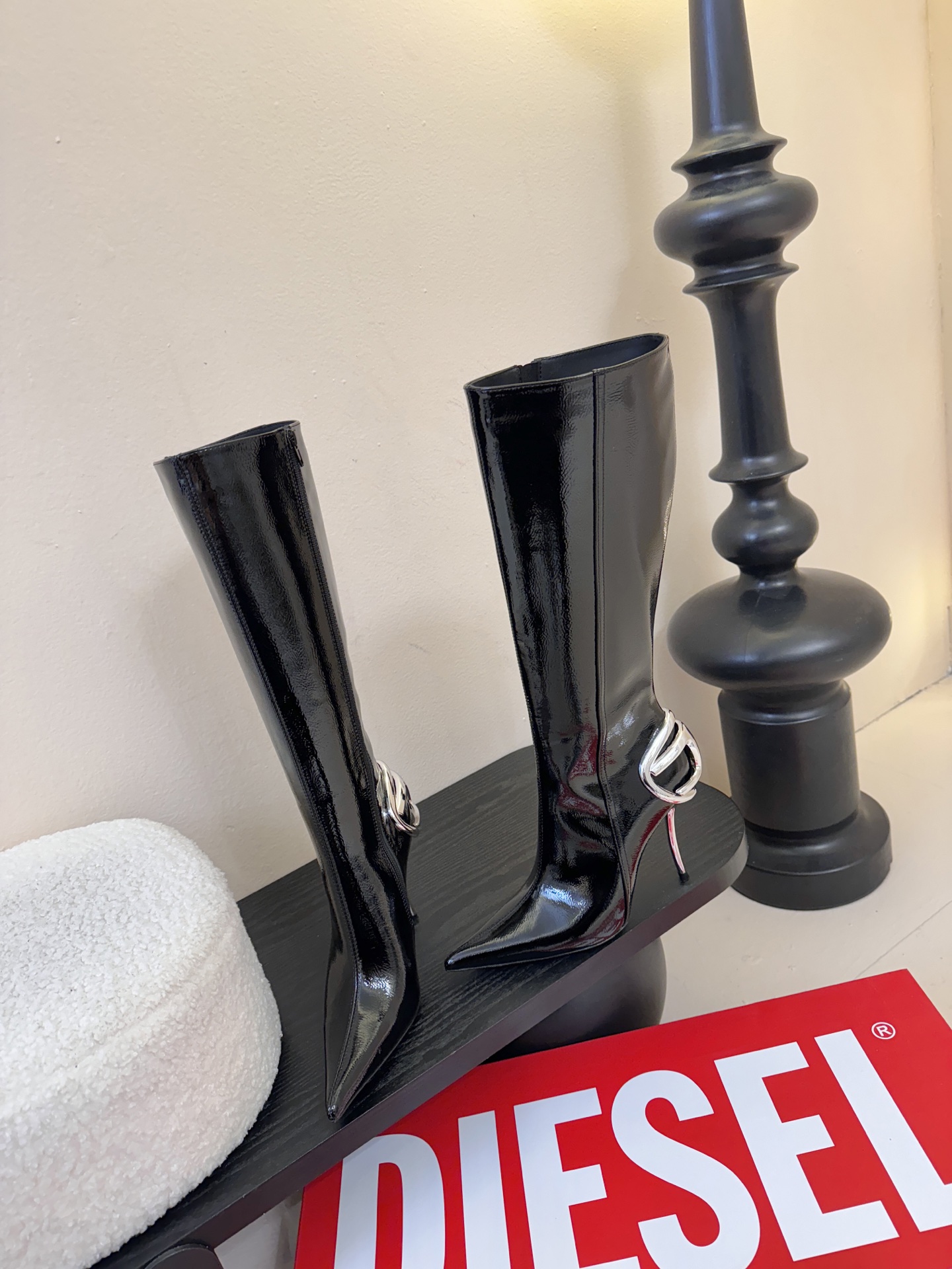 DIESEL很难不爱，好看到让我移不开眼睛时尚雷达疯狂预警❗DIESEL这波高跟鞋直接把“高级性感”焊在