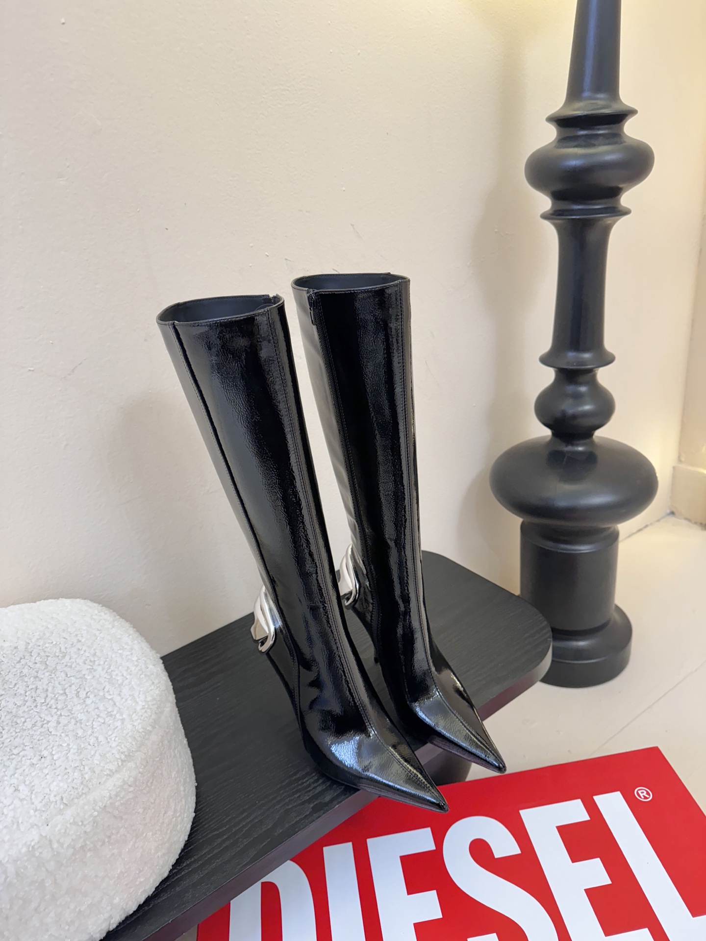 DIESEL很难不爱，好看到让我移不开眼睛时尚雷达疯狂预警❗DIESEL这波高跟鞋直接把“高级性感”焊在