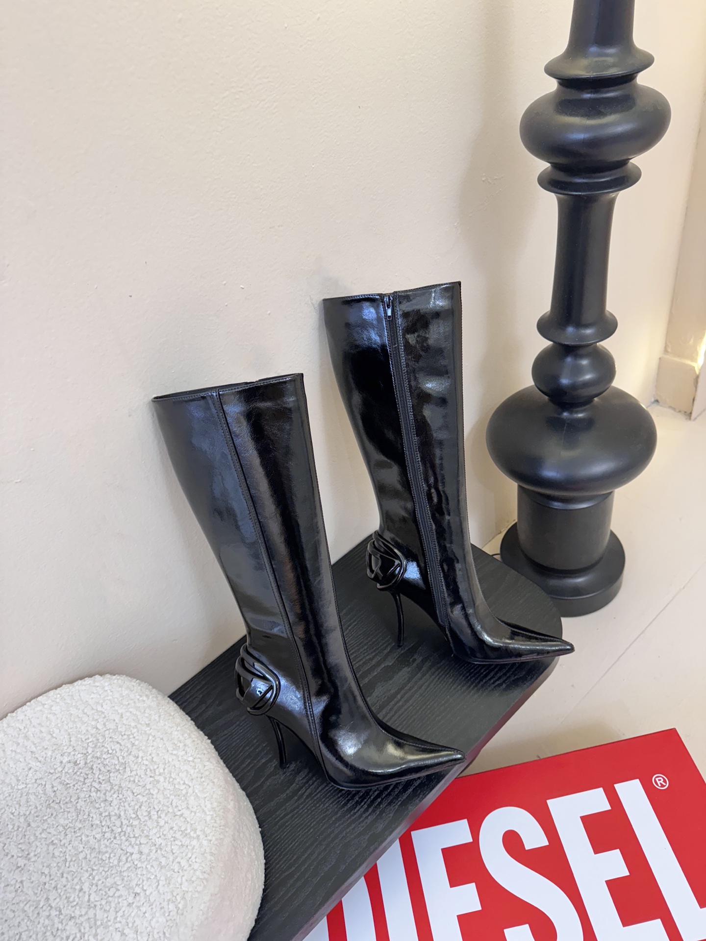 DIESEL很难不爱，好看到让我移不开眼睛时尚雷达疯狂预警❗DIESEL这波高跟鞋直接把“高级性感”焊在