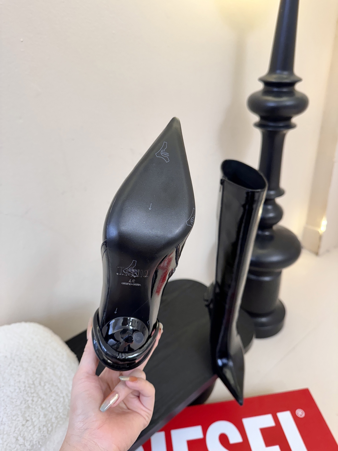 DIESEL很难不爱，好看到让我移不开眼睛时尚雷达疯狂预警❗DIESEL这波高跟鞋直接把“高级性感”焊在