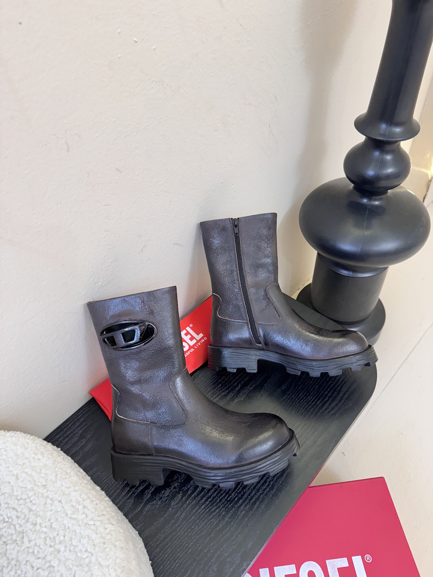 DIESEL很难不爱，好看到让我移不开眼睛时尚雷达疯狂预警❗DIESEL这波高跟鞋直接把“高级性感”焊在