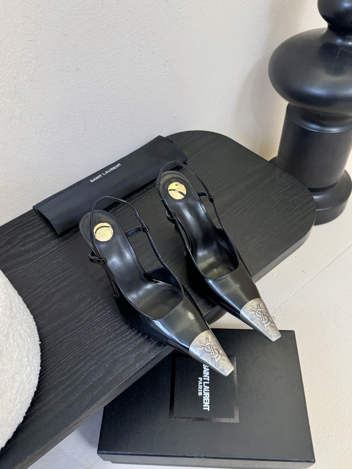 Saint Laurent / 圣罗兰Lee金属钻链条尖头高跟鞋YSL姐姐的美丽尤物高跟鞋 又是人间圣罗