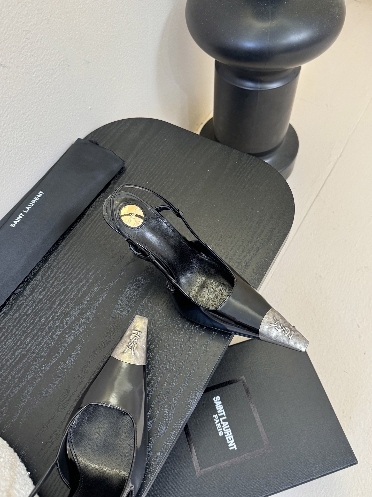 Saint Laurent / 圣罗兰Lee金属钻链条尖头高跟鞋YSL姐姐的美丽尤物高跟鞋 又是人间圣罗