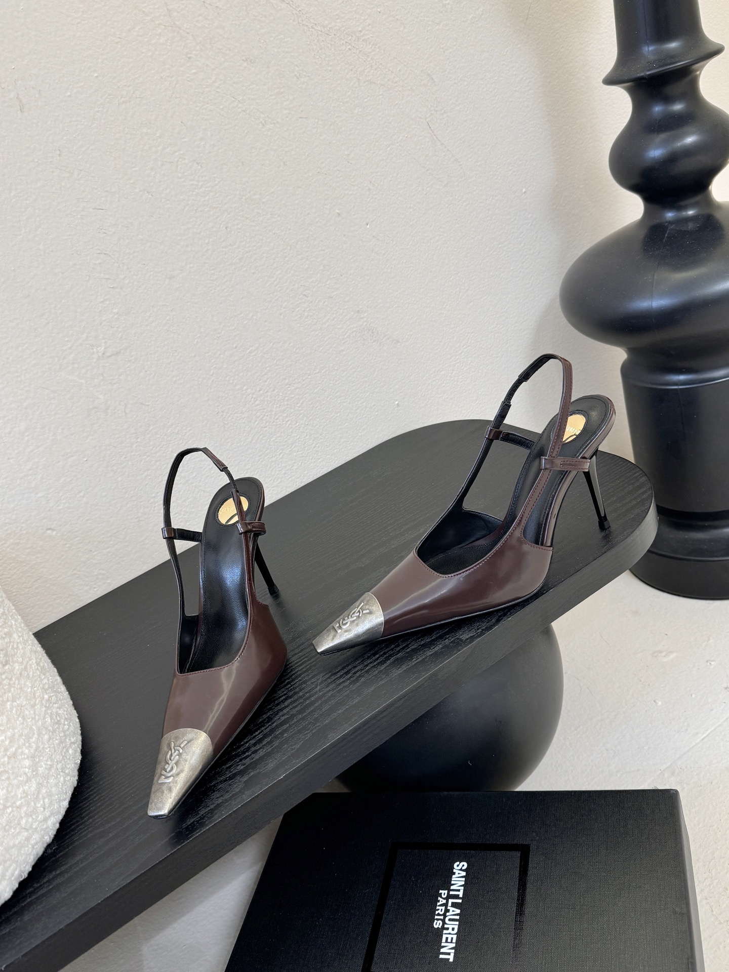 Saint Laurent / 圣罗兰Lee金属钻链条尖头高跟鞋YSL姐姐的美丽尤物高跟鞋 又是人间圣罗