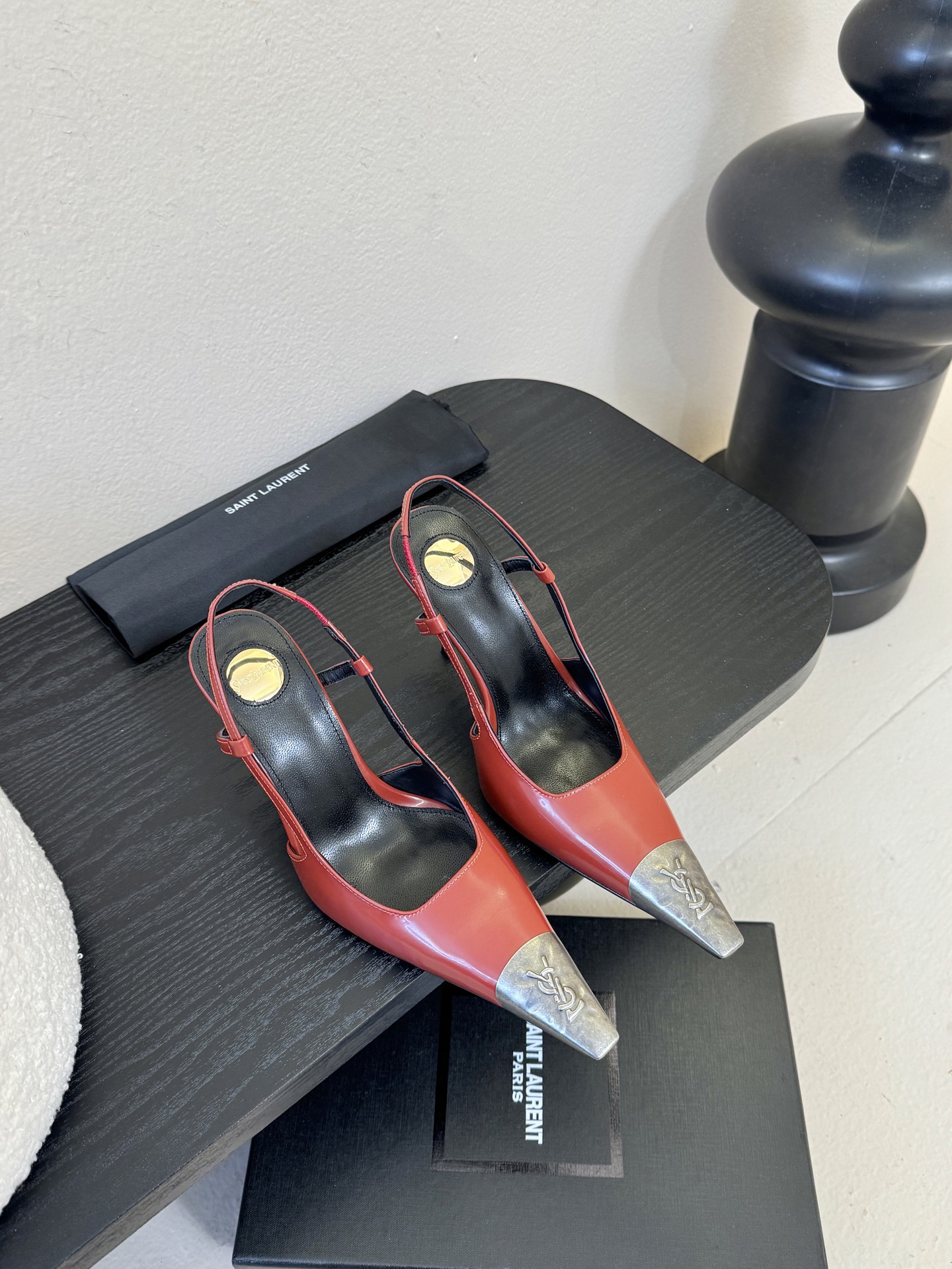 Saint Laurent / 圣罗兰Lee金属钻链条尖头高跟鞋YSL姐姐的美丽尤物高跟鞋 又是人间圣罗