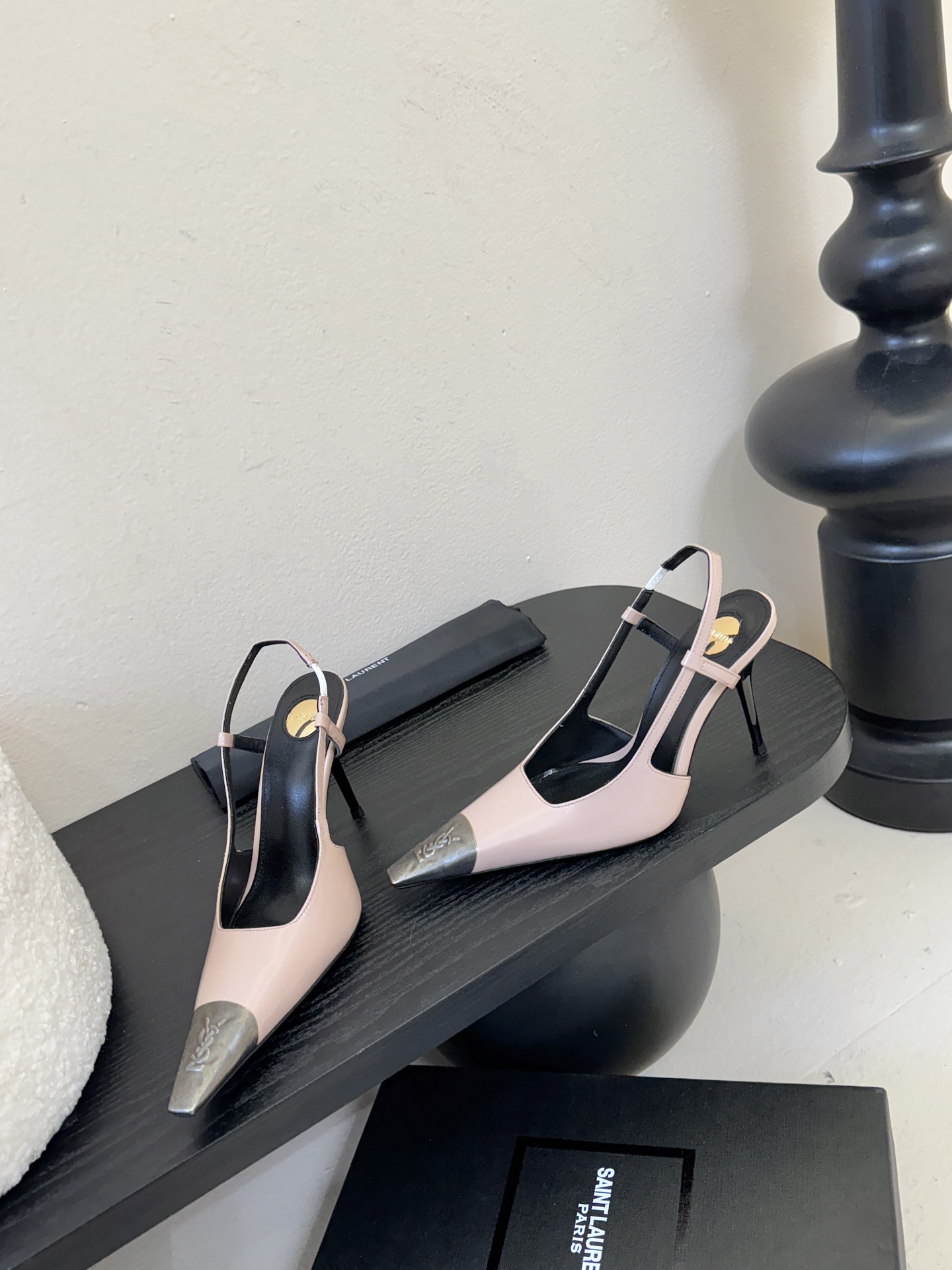 Saint Laurent / 圣罗兰Lee金属钻链条尖头高跟鞋YSL姐姐的美丽尤物高跟鞋 又是人间圣罗