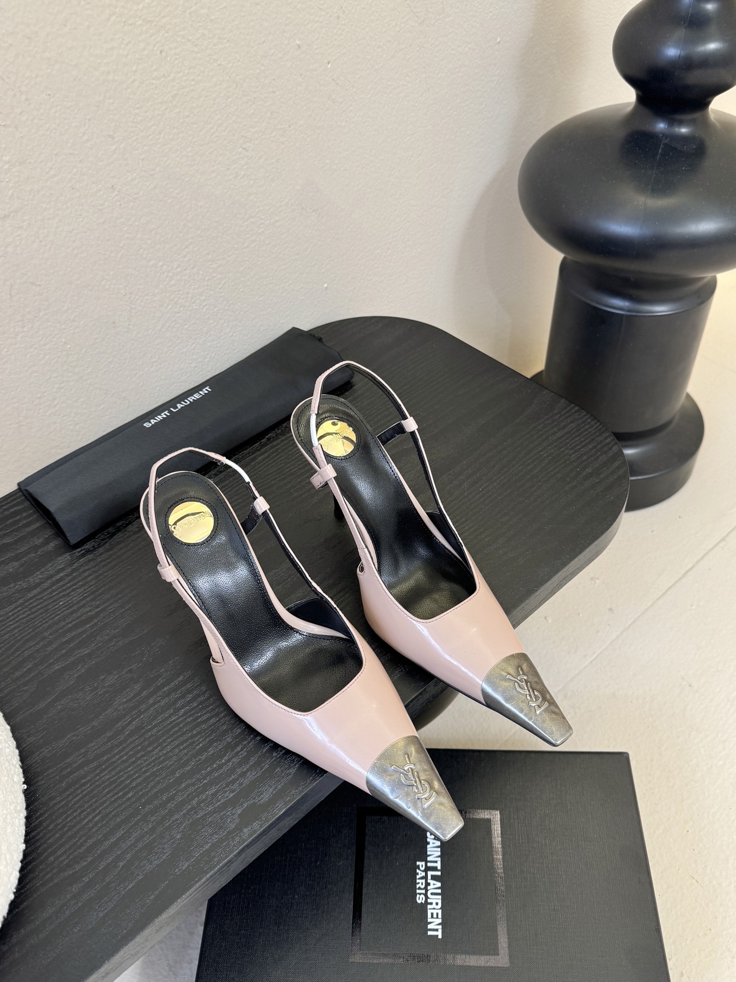 Saint Laurent / 圣罗兰Lee金属钻链条尖头高跟鞋YSL姐姐的美丽尤物高跟鞋 又是人间圣罗