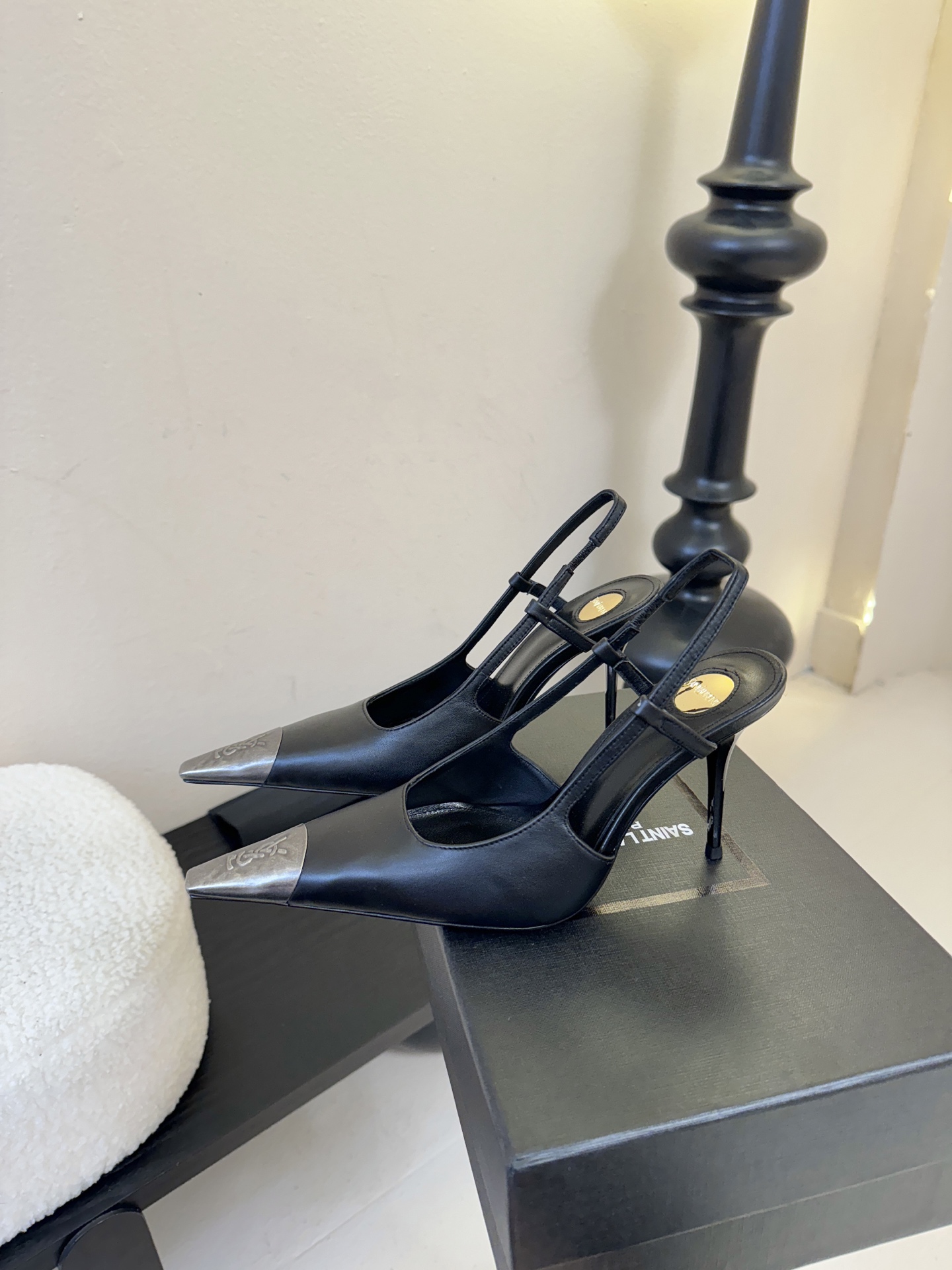 Saint Laurent / 圣罗兰Lee金属钻链条尖头高跟鞋YSL姐姐的美丽尤物高跟鞋 又是人间圣罗