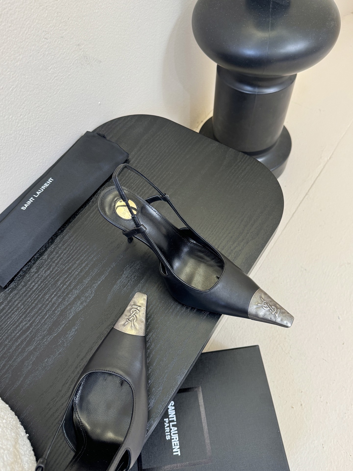 Saint Laurent / 圣罗兰Lee金属钻链条尖头高跟鞋YSL姐姐的美丽尤物高跟鞋 又是人间圣罗