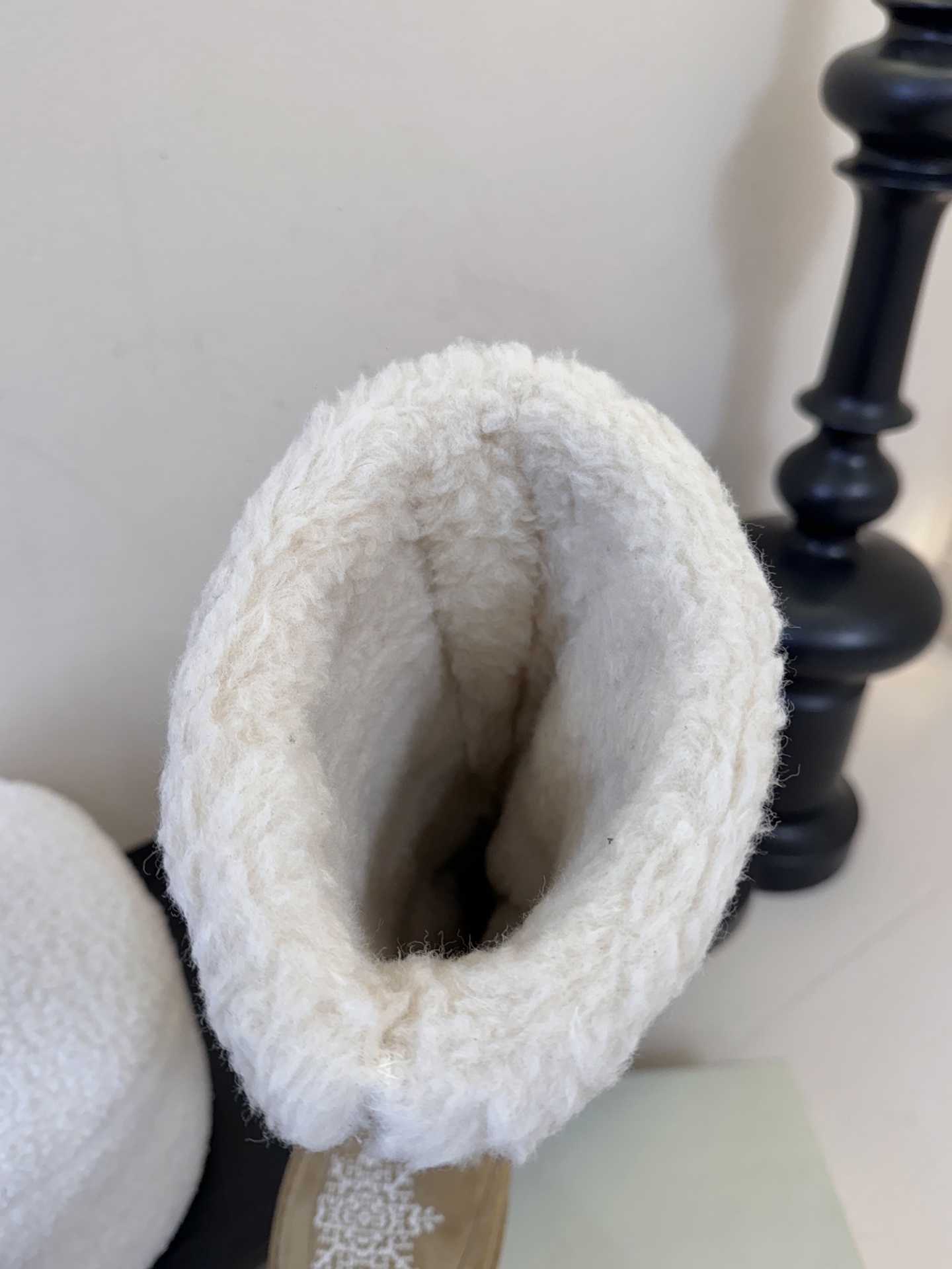 代购品质 咖色陆续更新一比一复刻，细节零差距unfolio超可爱LUMI雪地靴，打造精巧松弛，恰到好处的