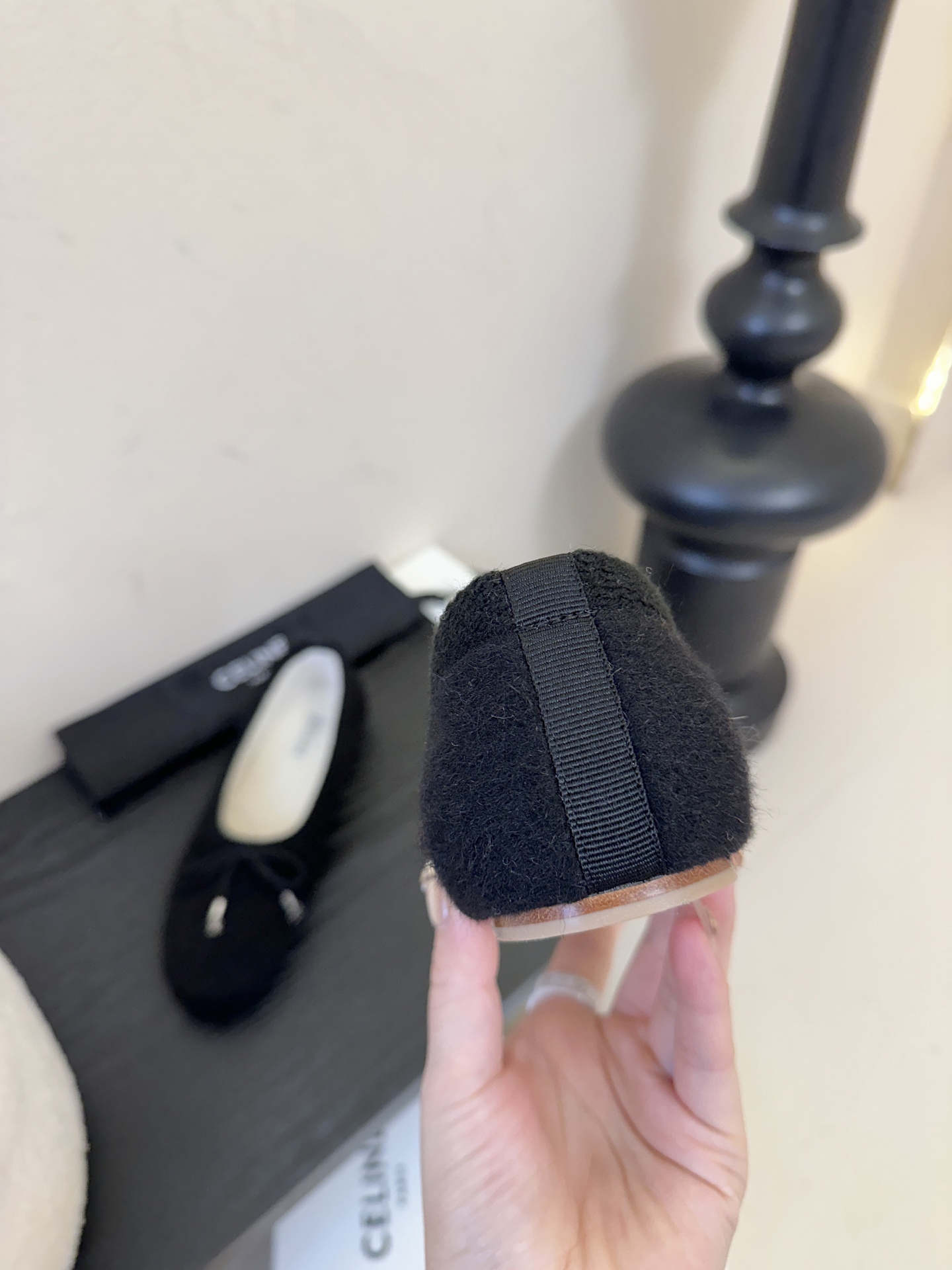 毛里 CELINE*赛琳F018 2025ss新款玛丽珍平底乐福鞋单鞋网红爆款来袭！各大网红抢先体验、C