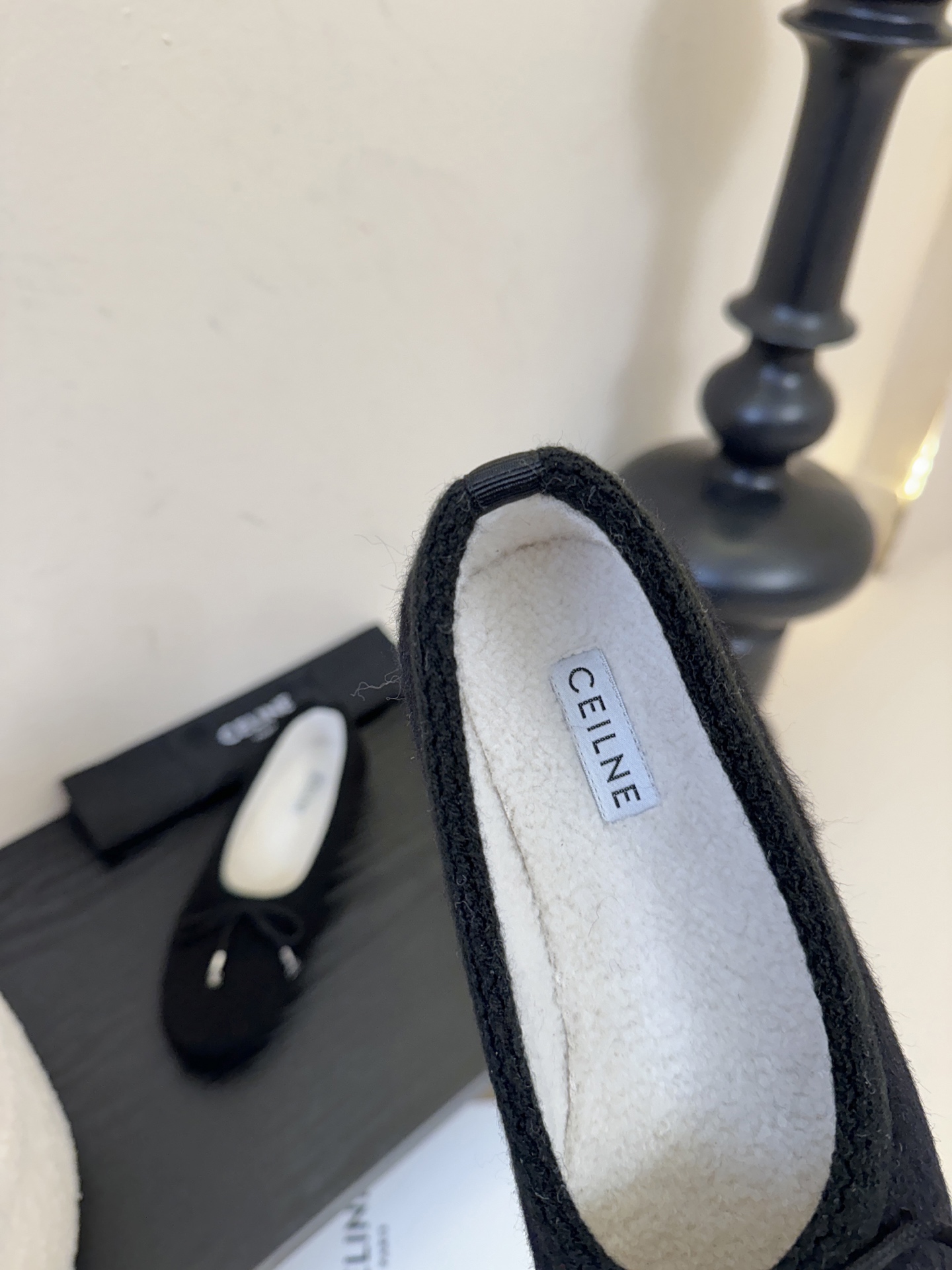 毛里 CELINE*赛琳F018 2025ss新款玛丽珍平底乐福鞋单鞋网红爆款来袭！各大网红抢先体验、C