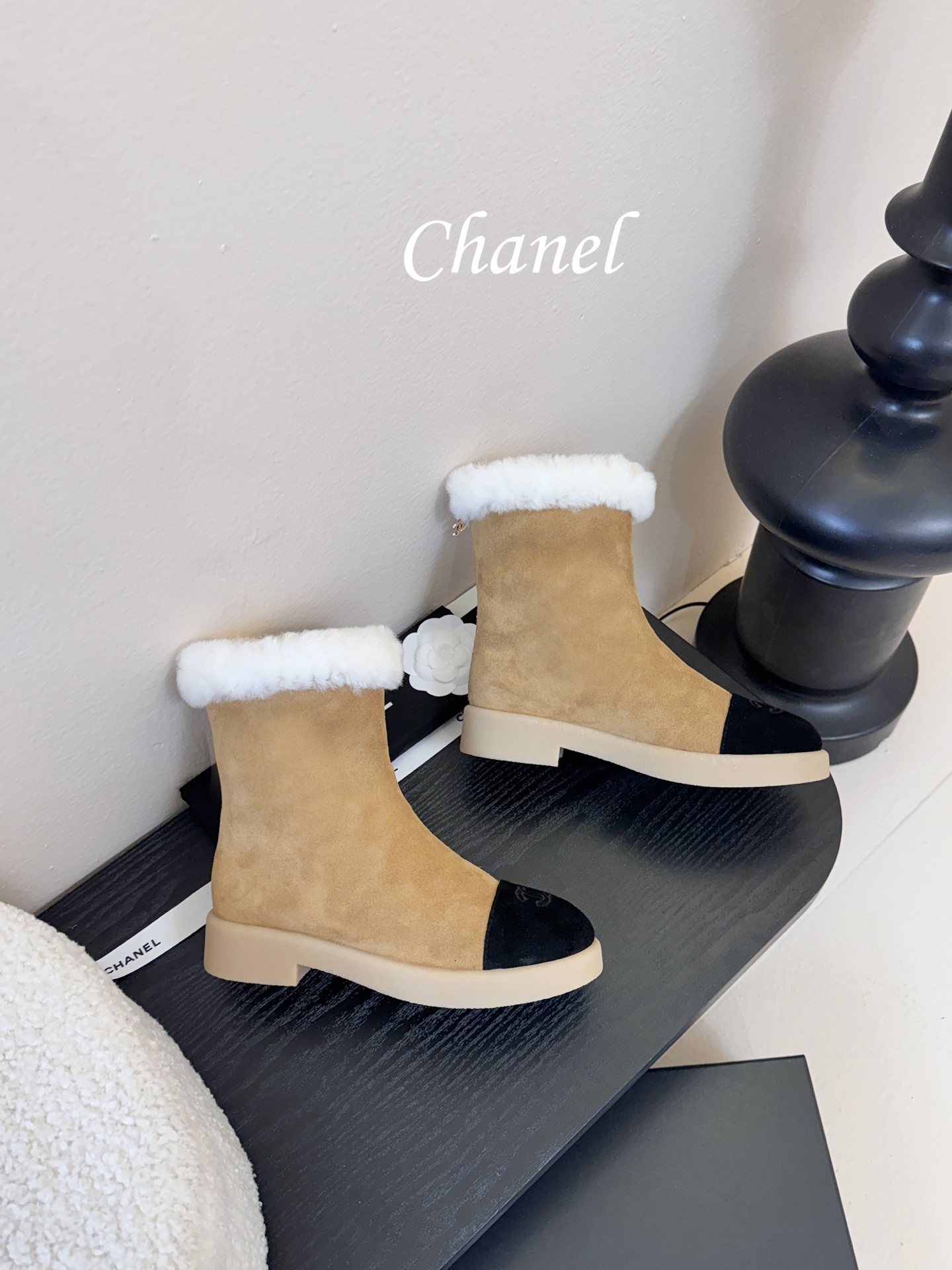 CHANEL香奈儿*小香秋冬新款雪地靴骑士靴库靴切尔西靴真的是帅气时尚的代表马丁靴骑士靴靴筒Chanel