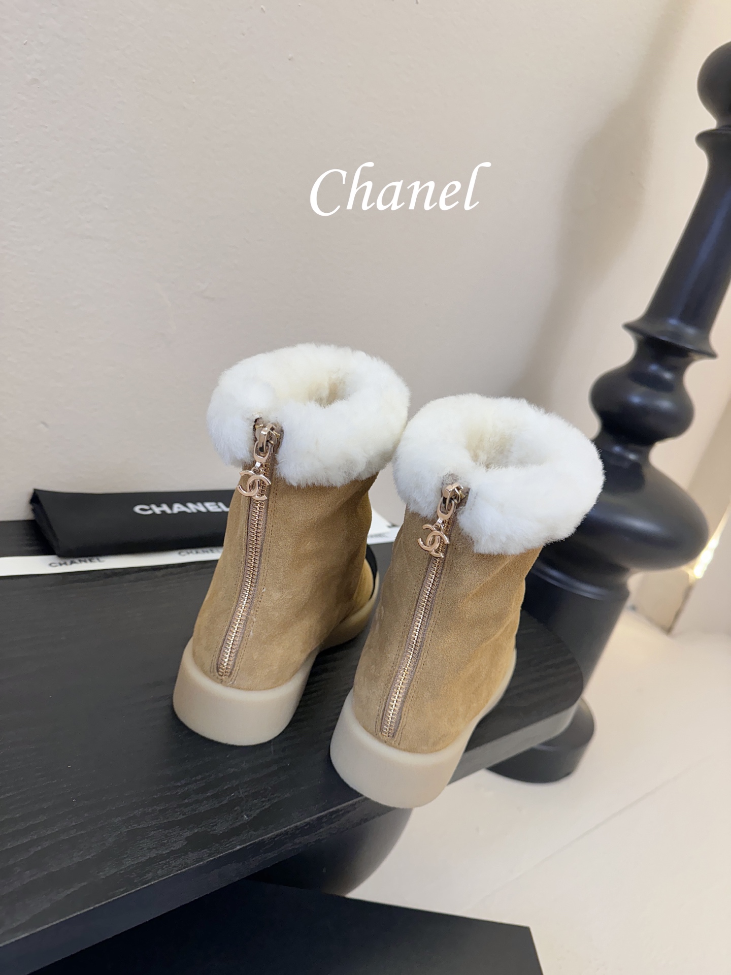 CHANEL香奈儿*小香秋冬新款雪地靴骑士靴库靴切尔西靴真的是帅气时尚的代表马丁靴骑士靴靴筒Chanel